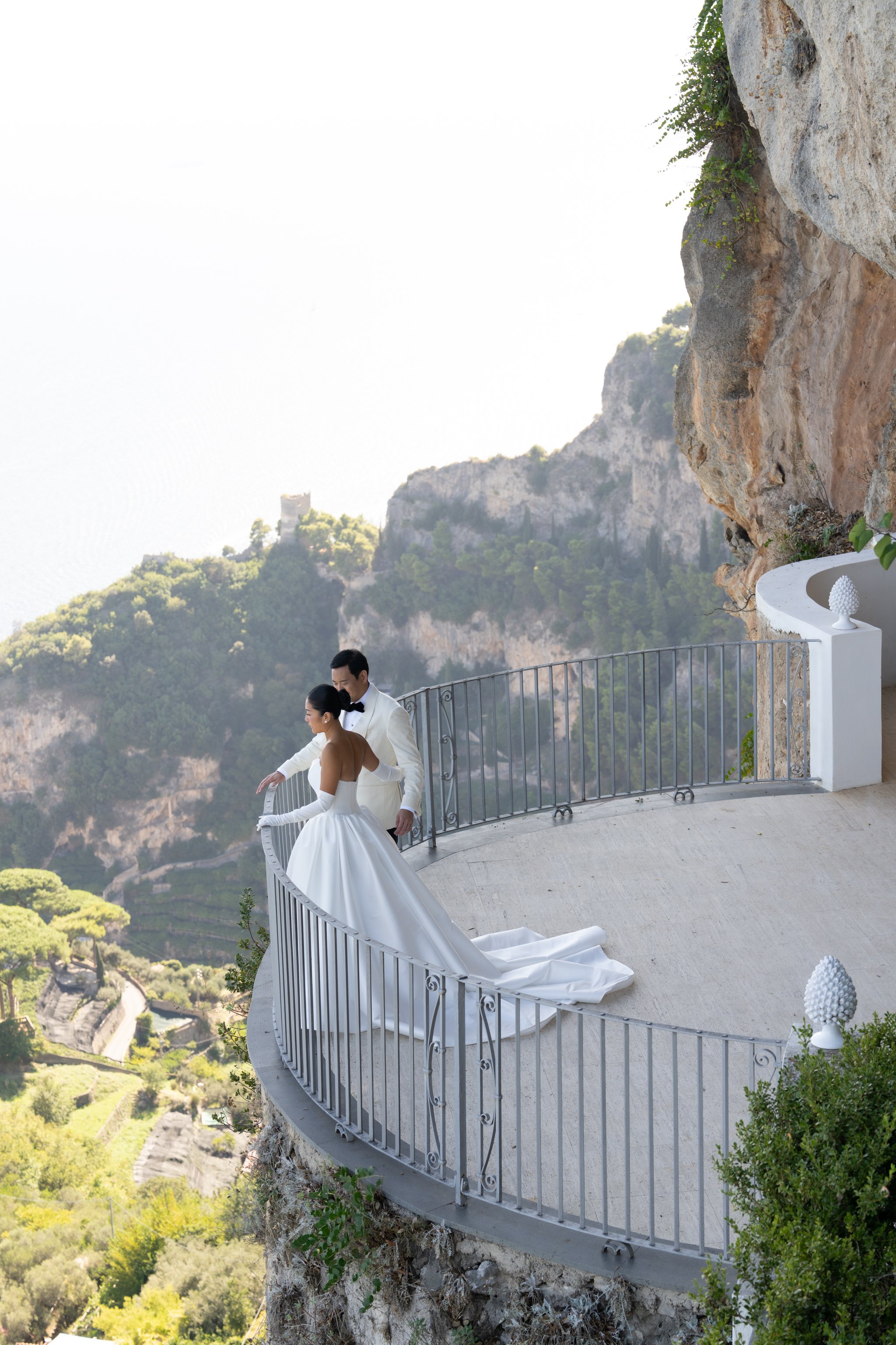 editorial-wedding-photographer-italy-villa-la-rondinaia-ravello-amalfi-coast-23.jpg