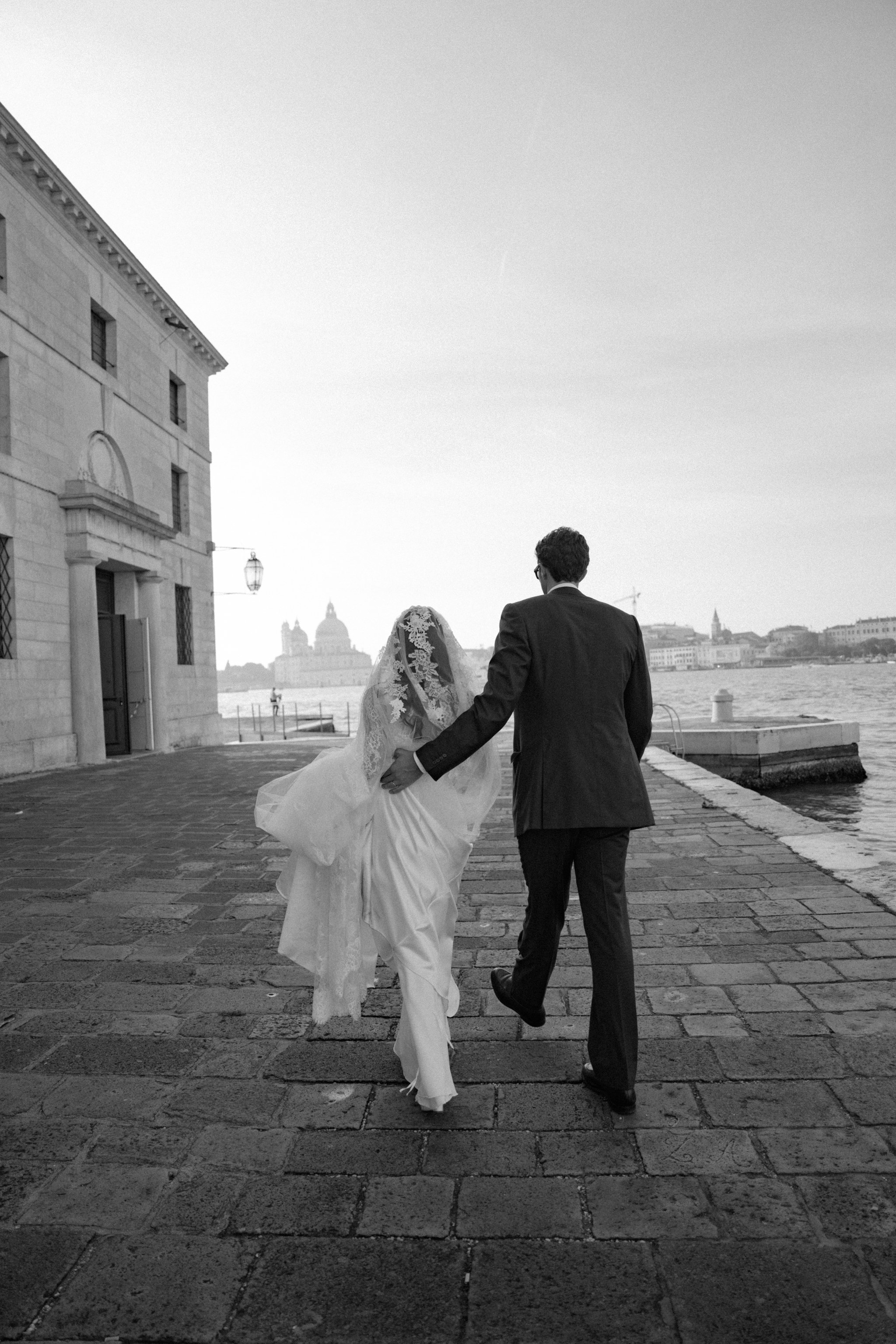 aman-venice-palazzo-pisani-moretta-wedding-italy-96.jpg