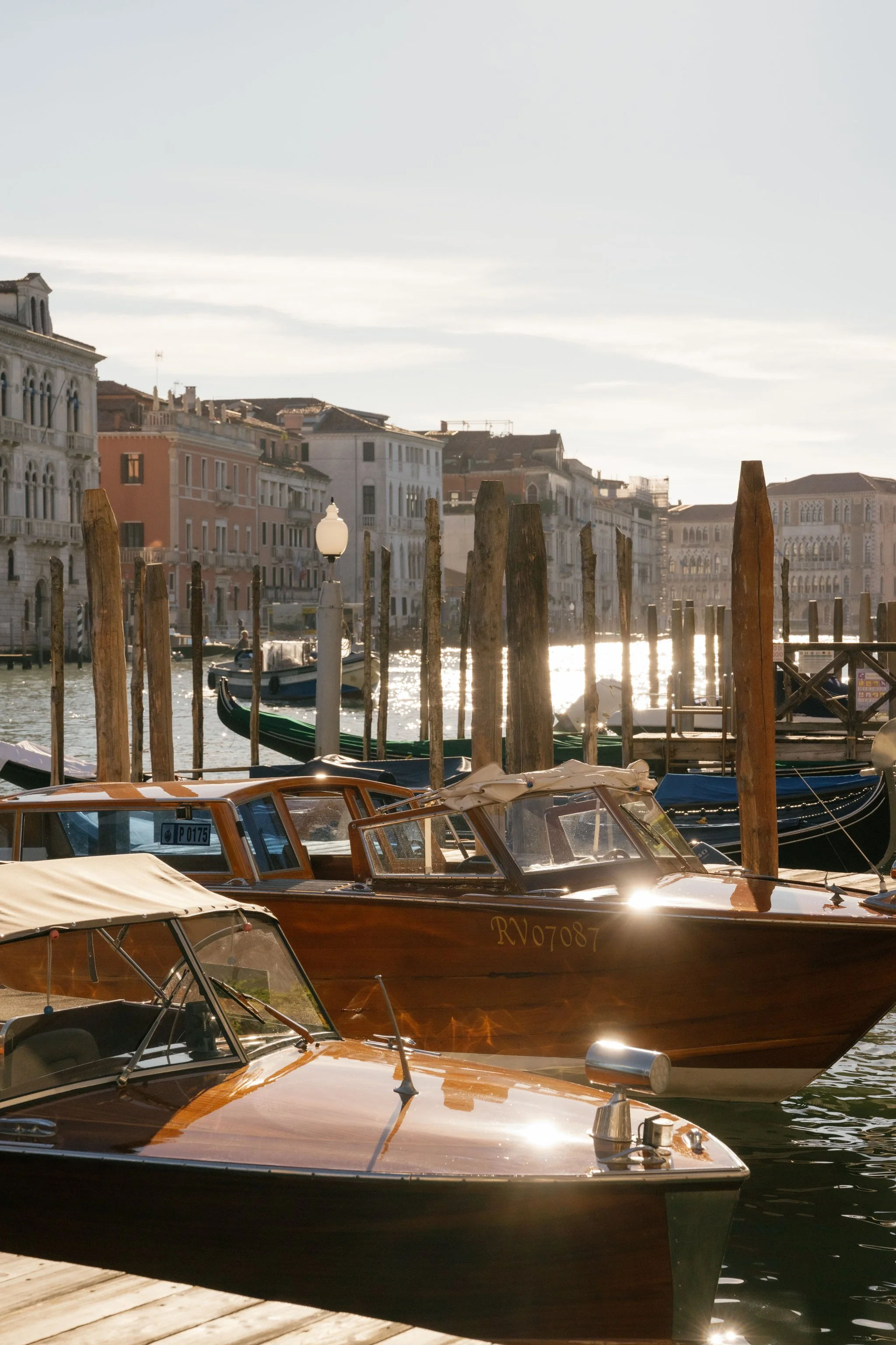aman-venice-palazzo-pisani-moretta-wedding-italy-251.jpg
