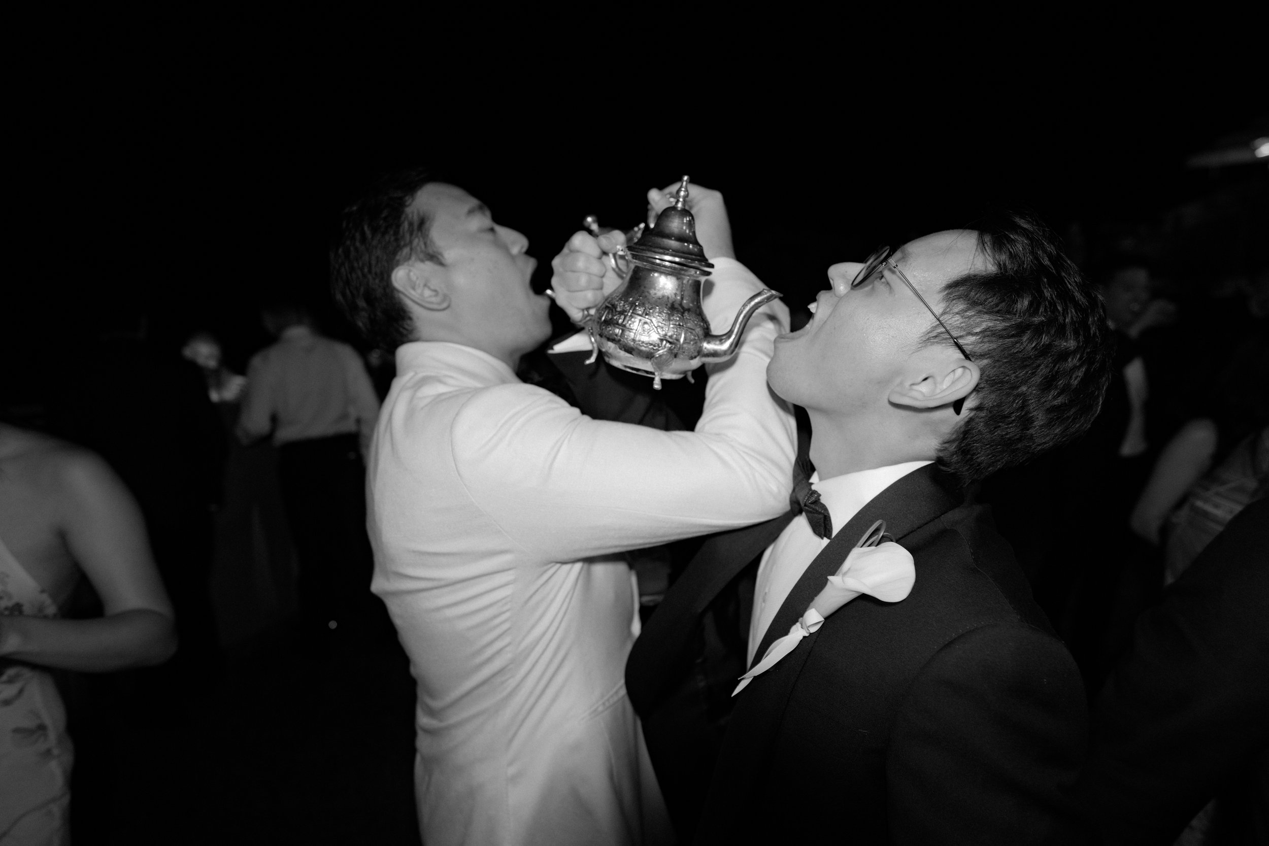 editorial-wedding-photographer-italy-villa-la-rondinaia-ravello-amalfi-coast-64.jpg