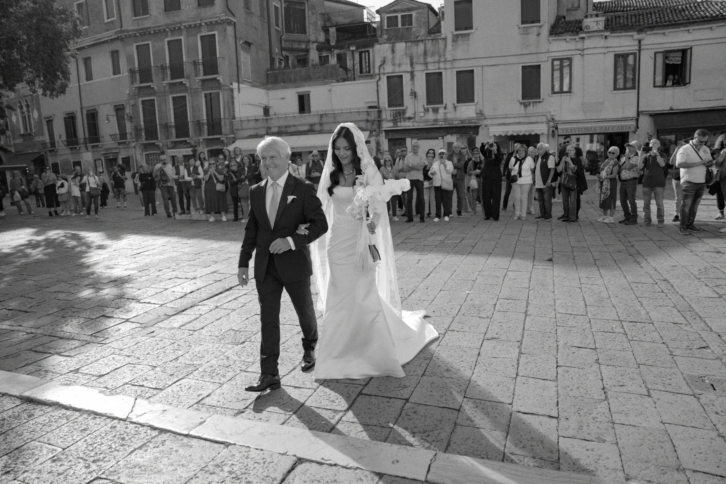 aman-venice-palazzo-pisani-moretta-wedding-italy-64.jpg