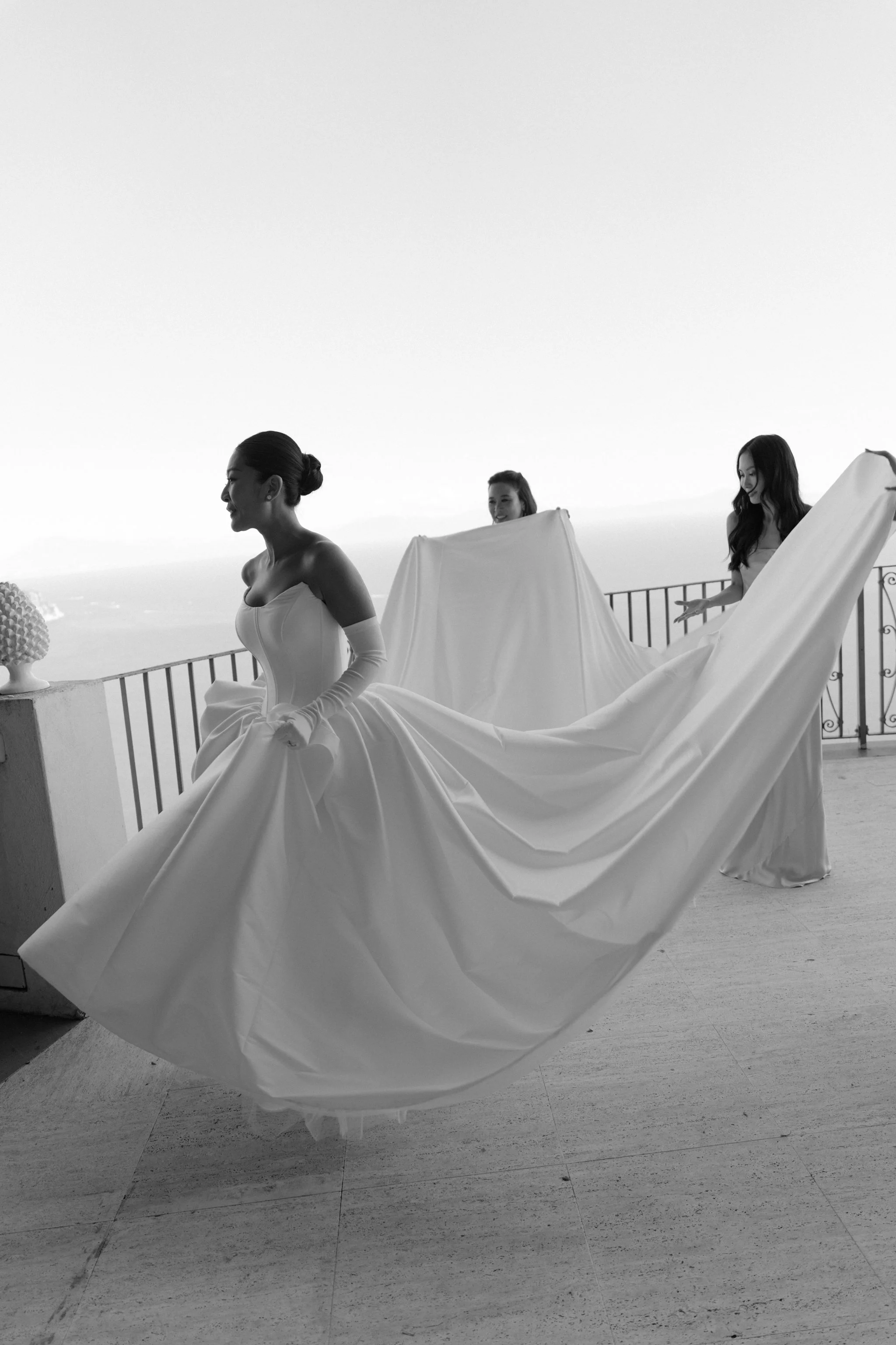 editorial-wedding-photographer-italy-villa-la-rondinaia-ravello-amalfi-coast-33.jpg