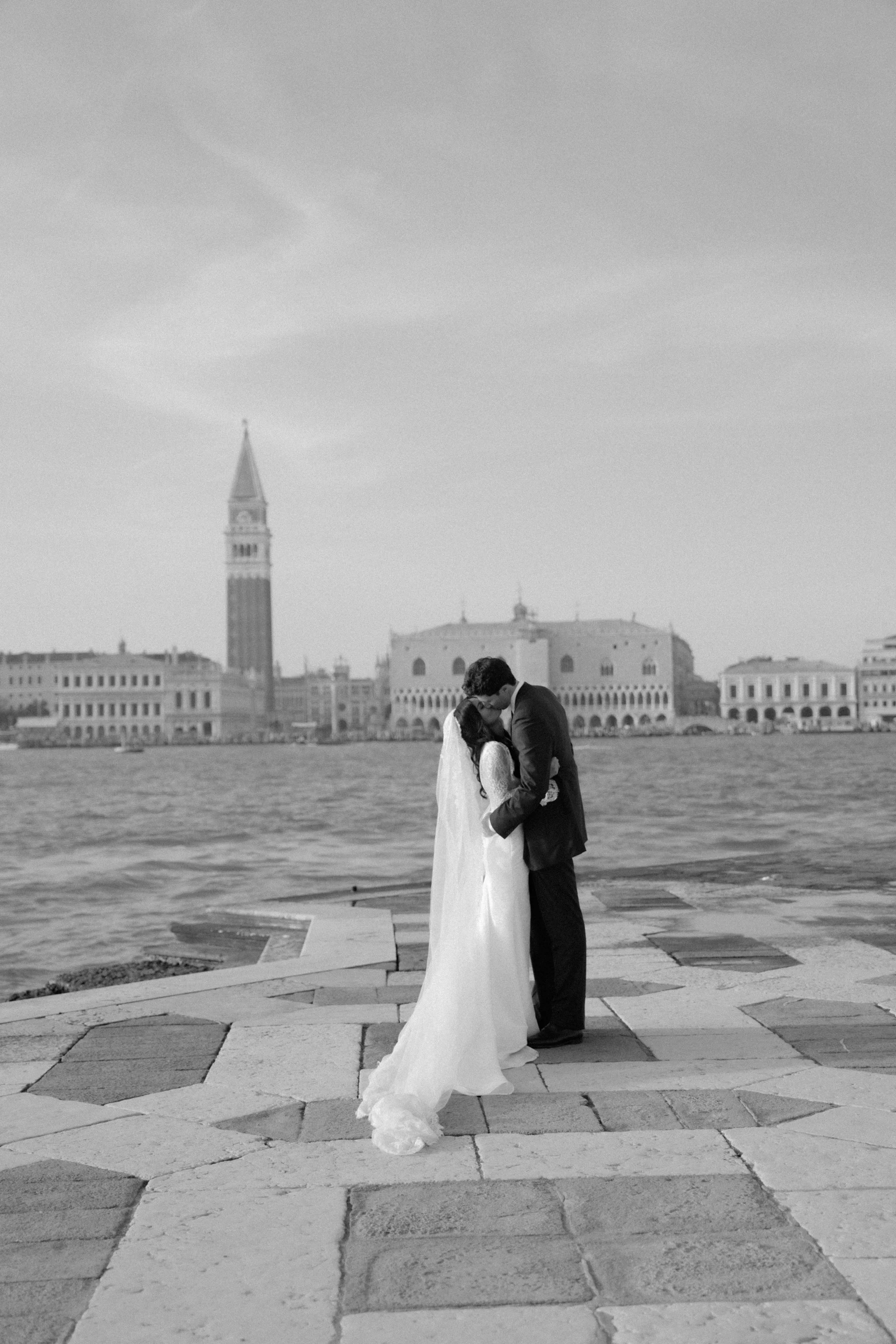 aman-venice-palazzo-pisani-moretta-wedding-italy-111.jpg