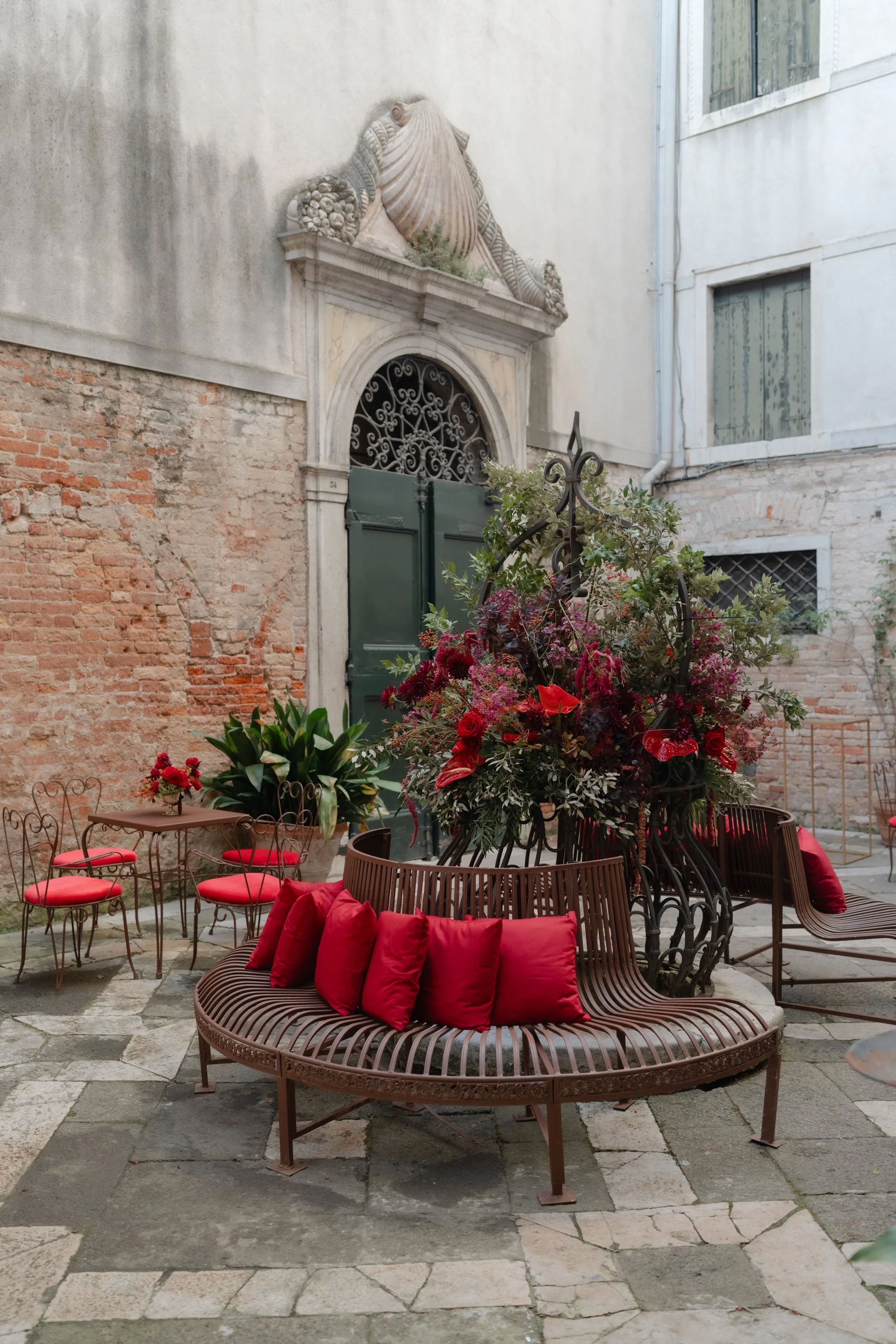 aman-venice-palazzo-pisani-moretta-wedding-italy-113.jpg