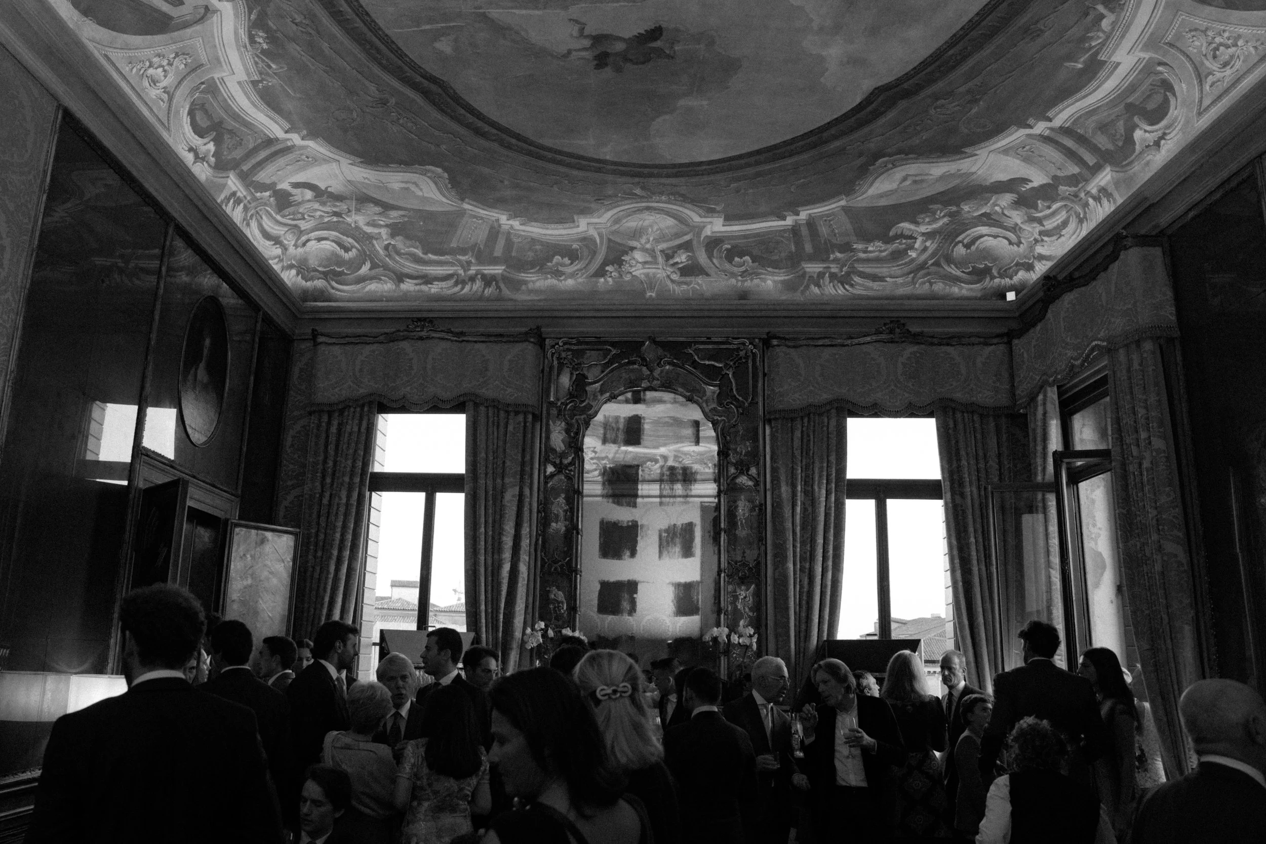 aman-venice-palazzo-pisani-moretta-wedding-italy-257.jpg