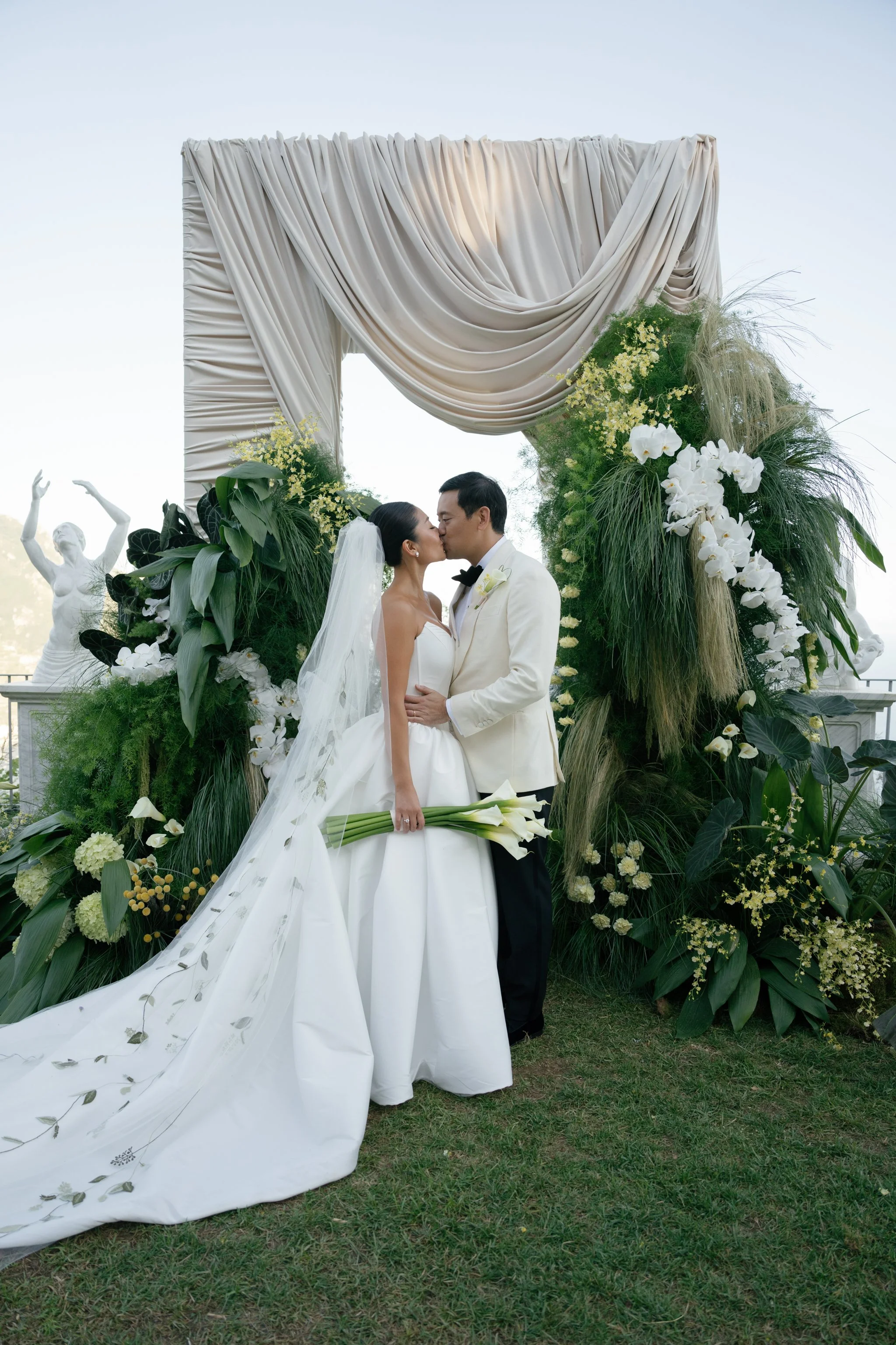 editorial-wedding-photographer-italy-villa-la-rondinaia-ravello-amalfi-coast-1-4.jpg