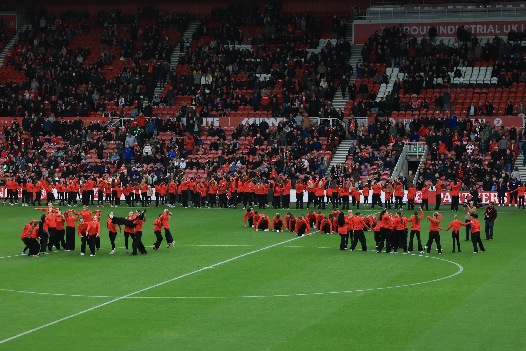 261017 Tees Dance at the Riverside Stadium_326.jpg