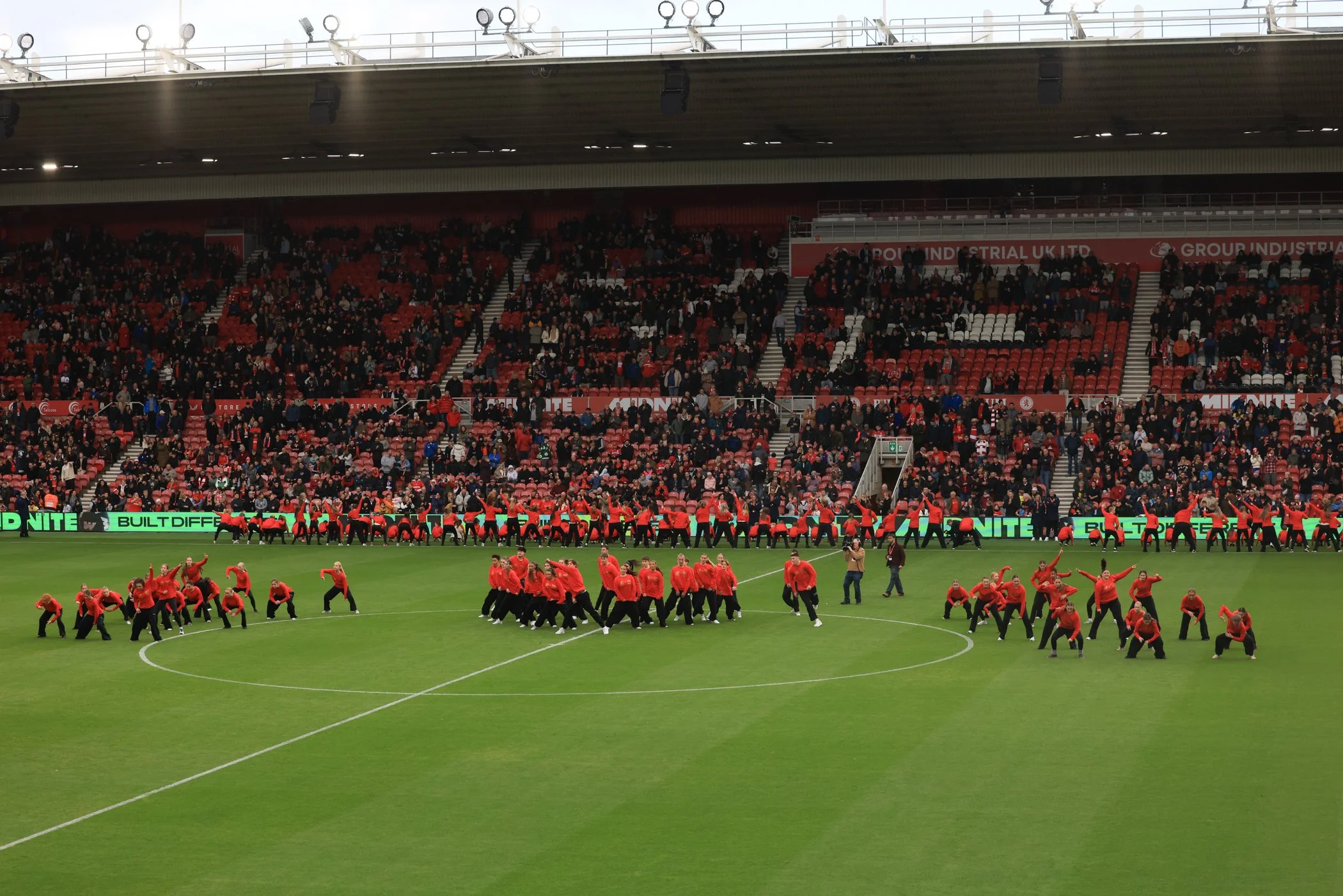 261017 Tees Dance at the Riverside Stadium_333.jpg