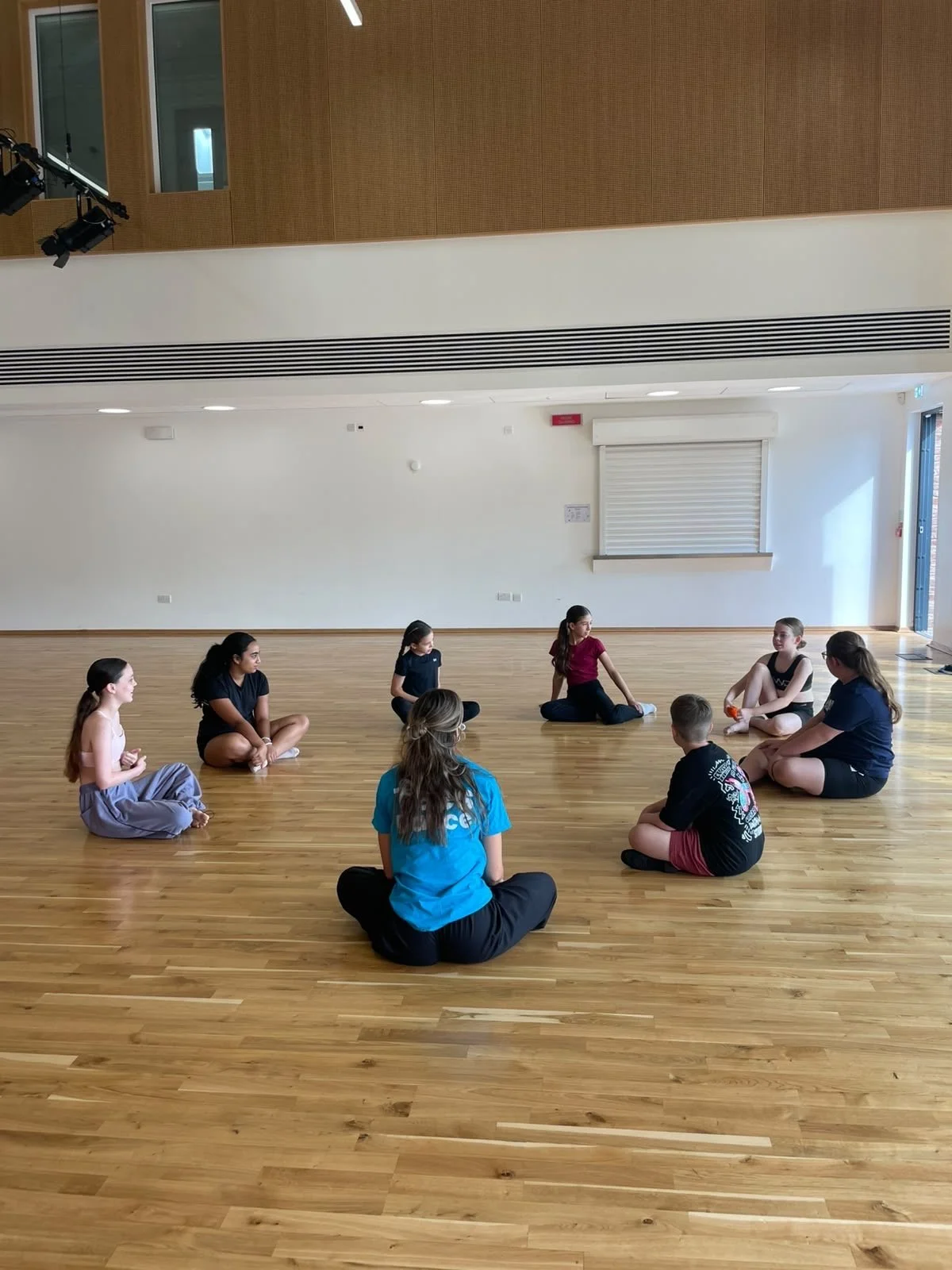 teesdance-summer-school-2026-10-group-circle-reflection.jpg