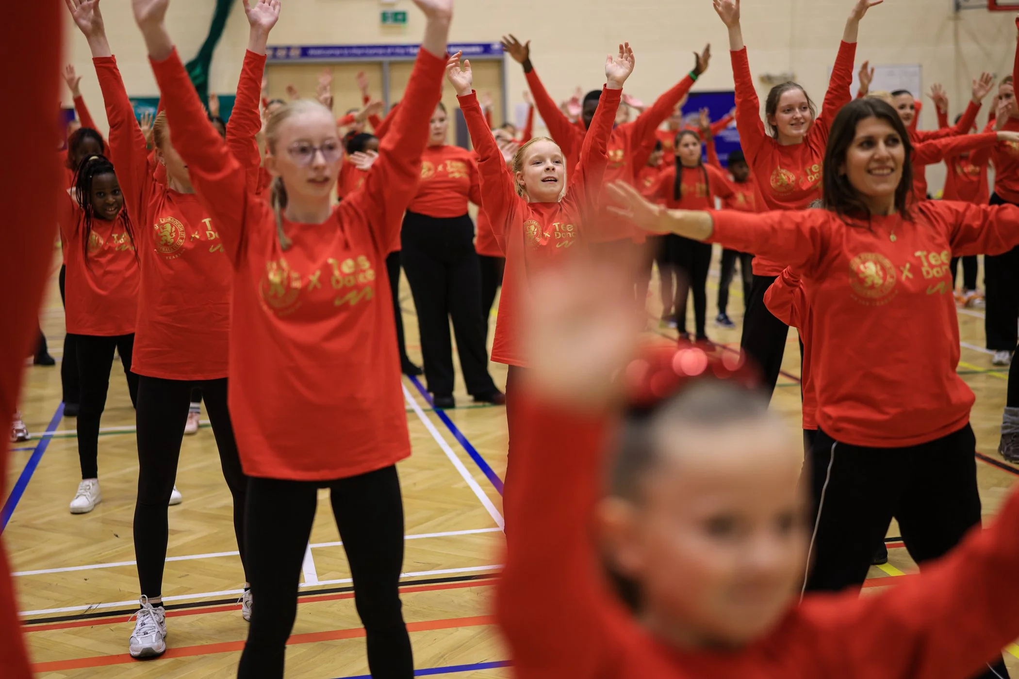 MFC 150 x TeesDance - Photo by Dave Charnley
