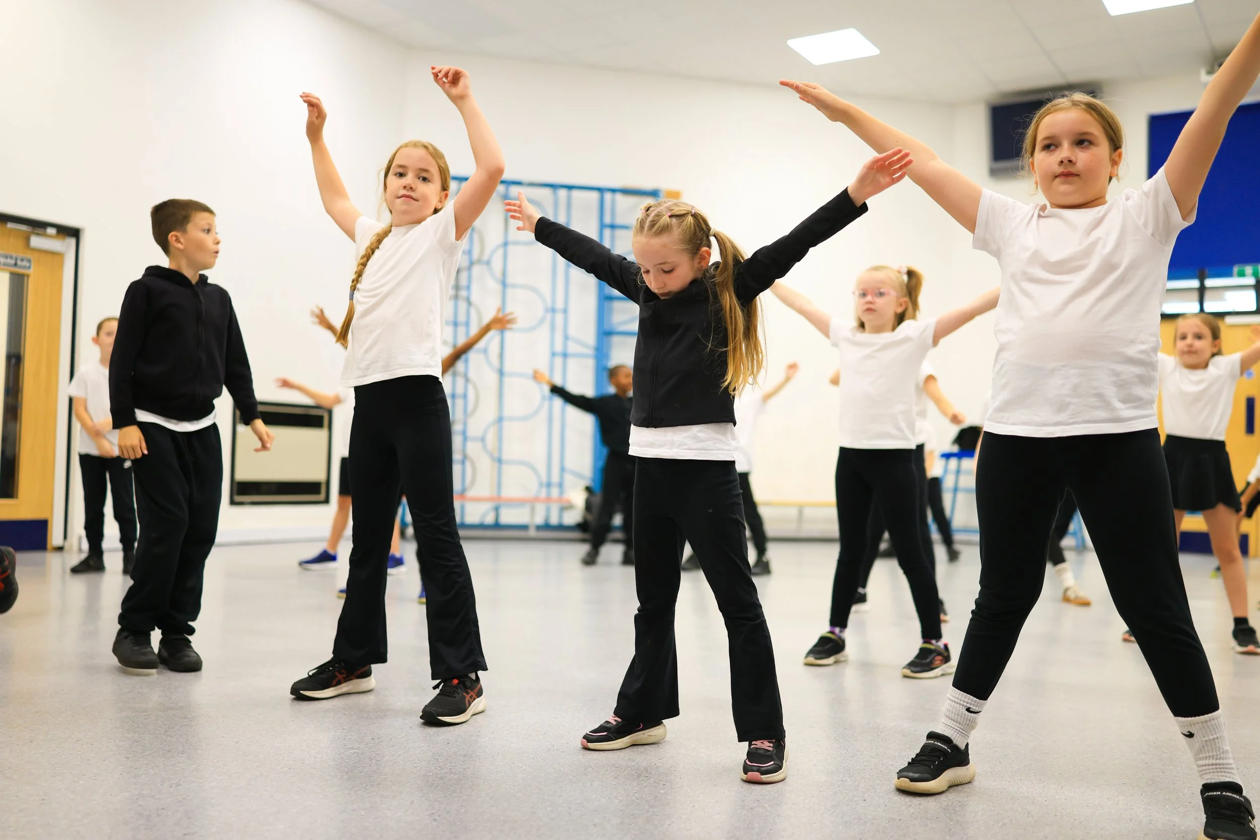 David Charnley Photography MFC 150 x TeesDance - 24.09.26 Whinstone Primary Rehearsal - 151.jpg