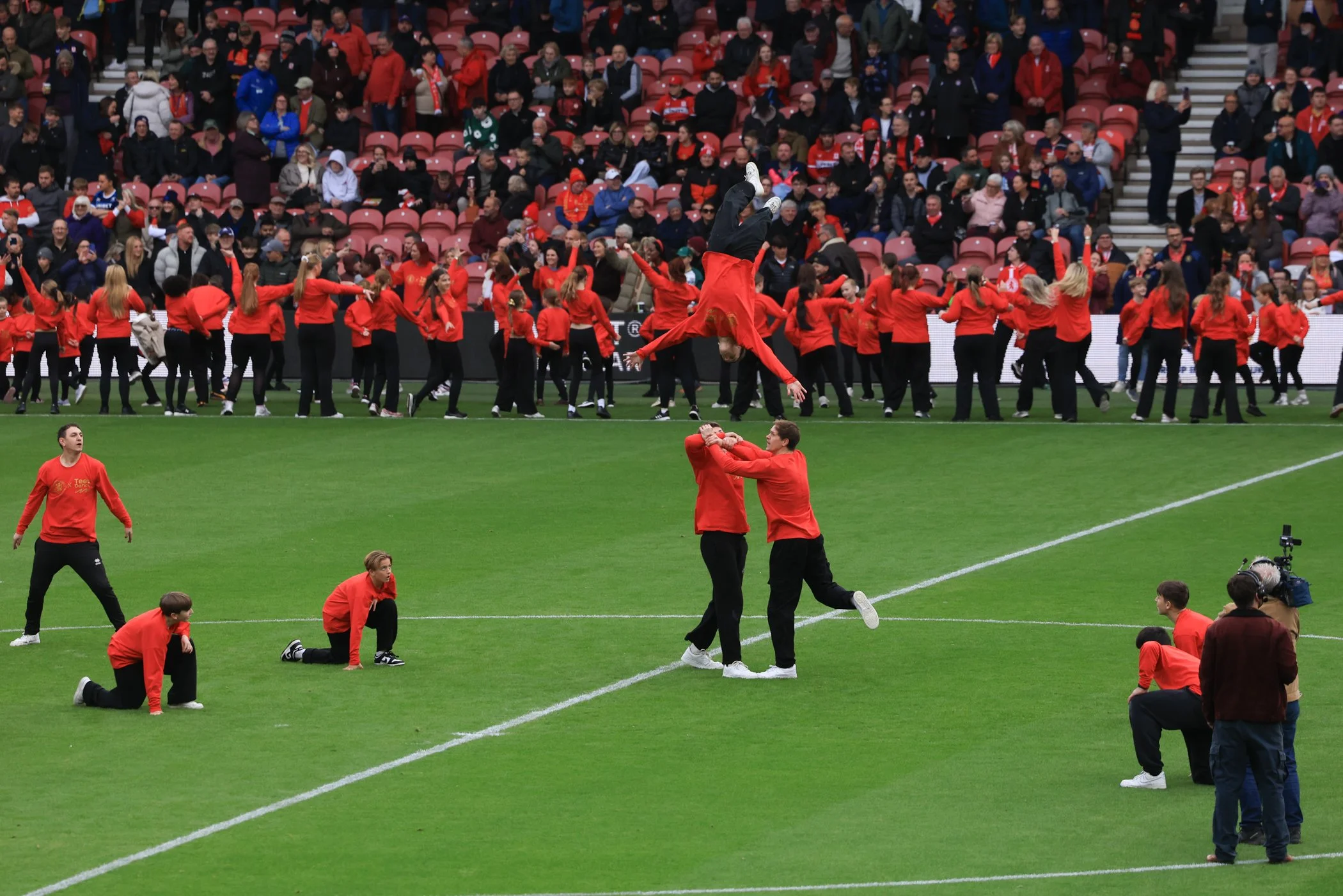 261017 Tees Dance at the Riverside Stadium_338.jpg