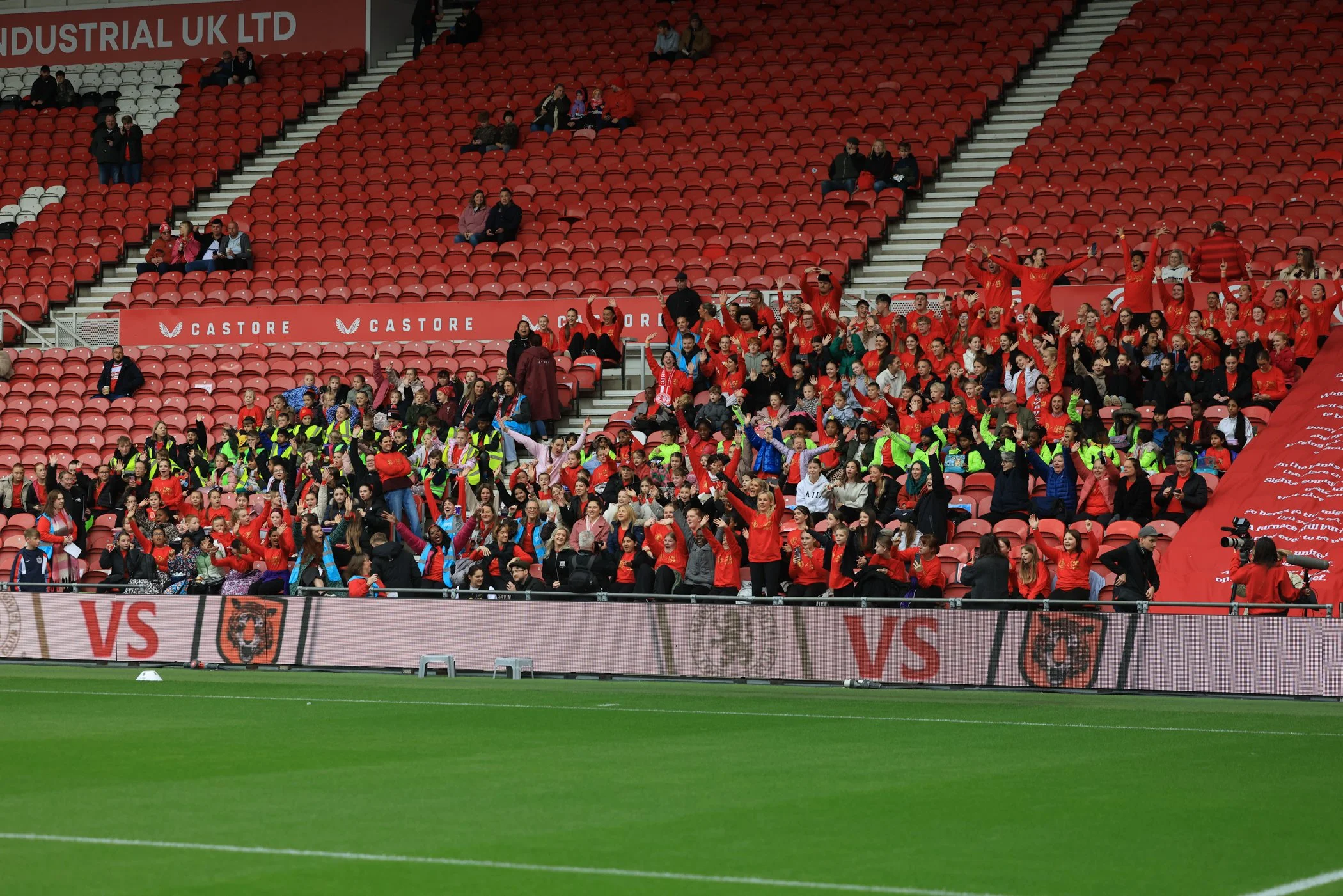 261017 Tees Dance at the Riverside Stadium_285.jpg