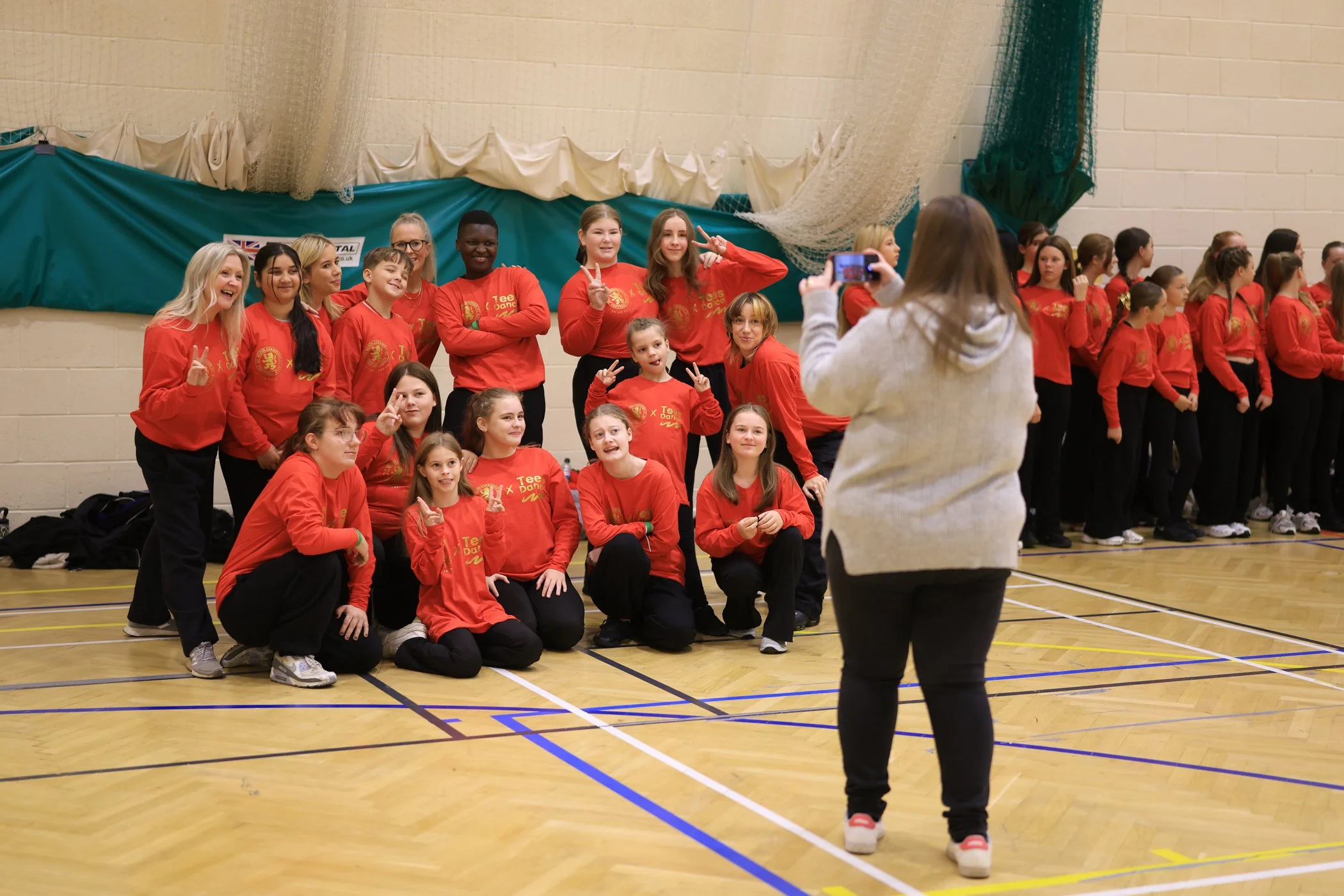 MFC 150 x TeesDance - Photo by Dave Charnley