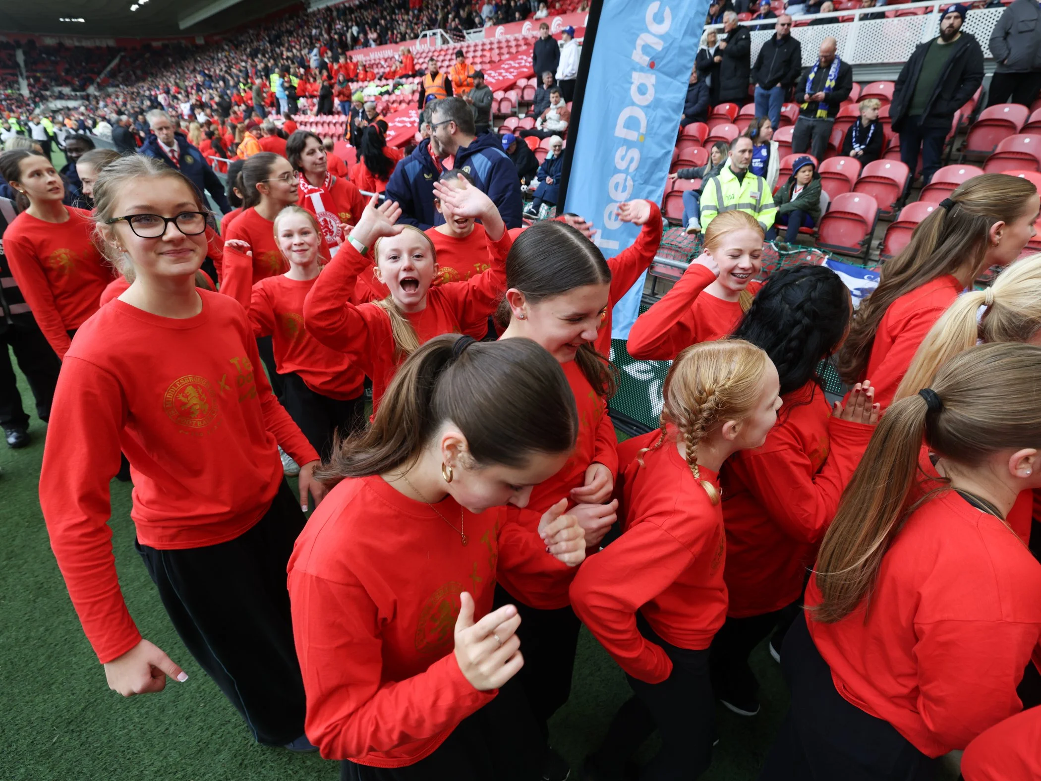 261017 Tees Dance at the Riverside Stadium_330.jpg