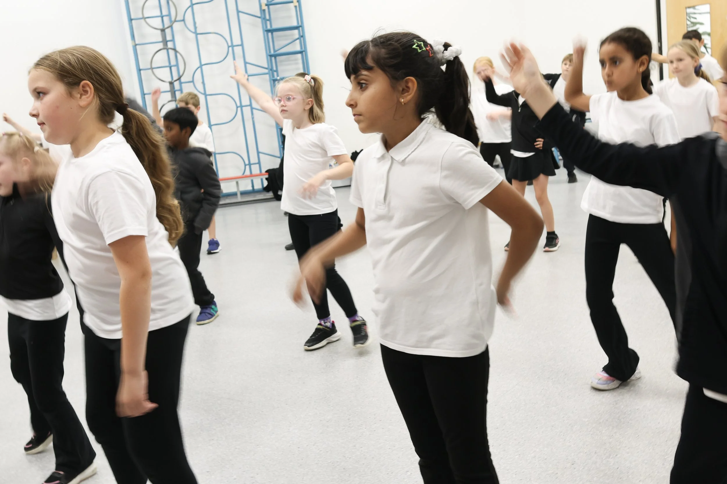 David Charnley Photography MFC 150 x TeesDance - 24.09.26 Whinstone Primary Rehearsal - 177.jpg