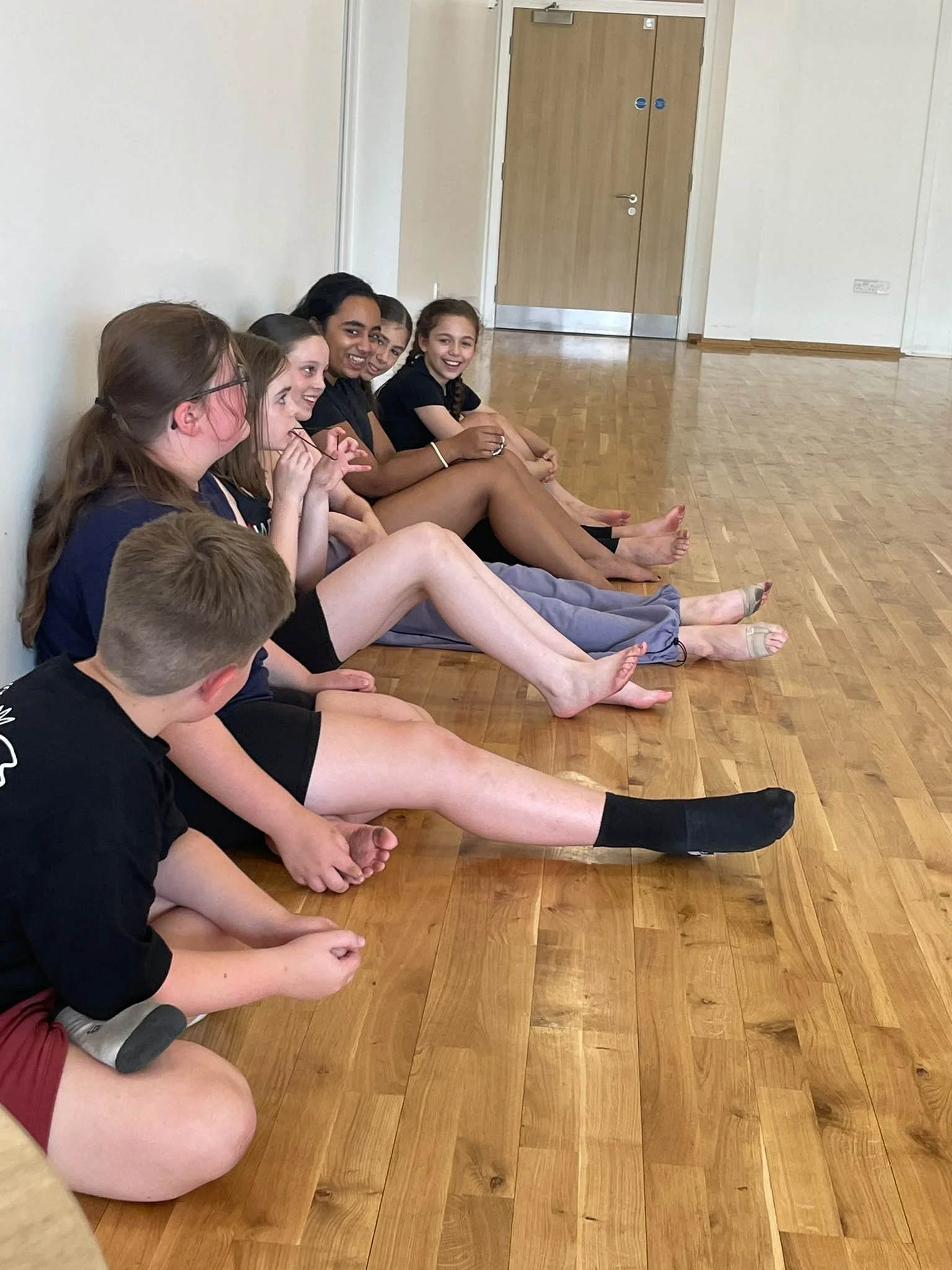teesdance-summer-school-2026-12-group-laughing-between-sessions.jpg