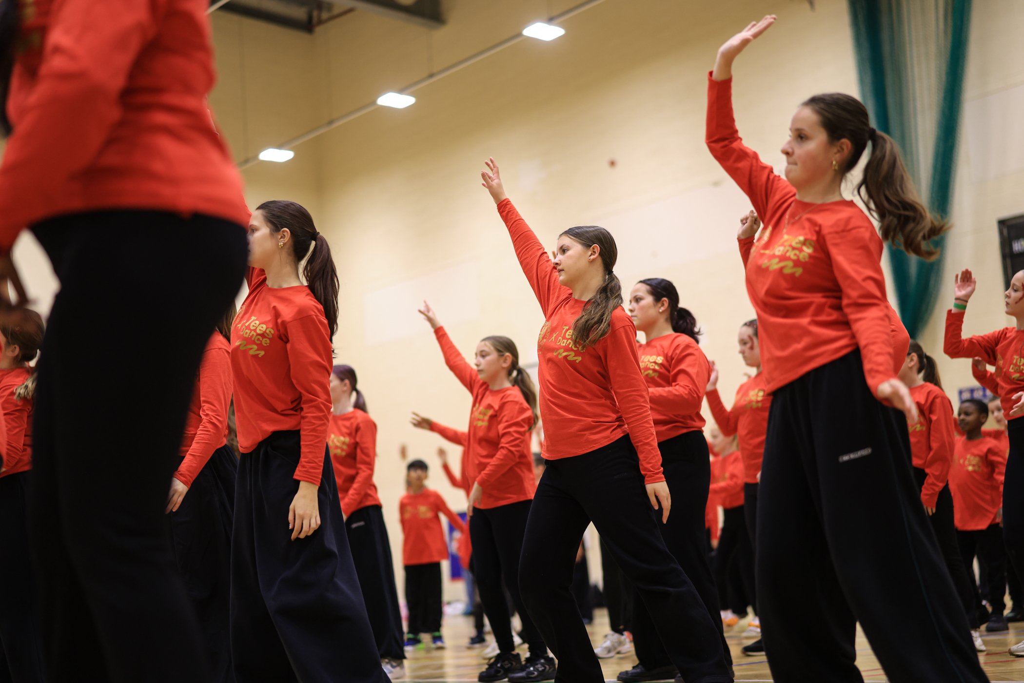 MFC 150 x TeesDance - Photo by Dave Charnley