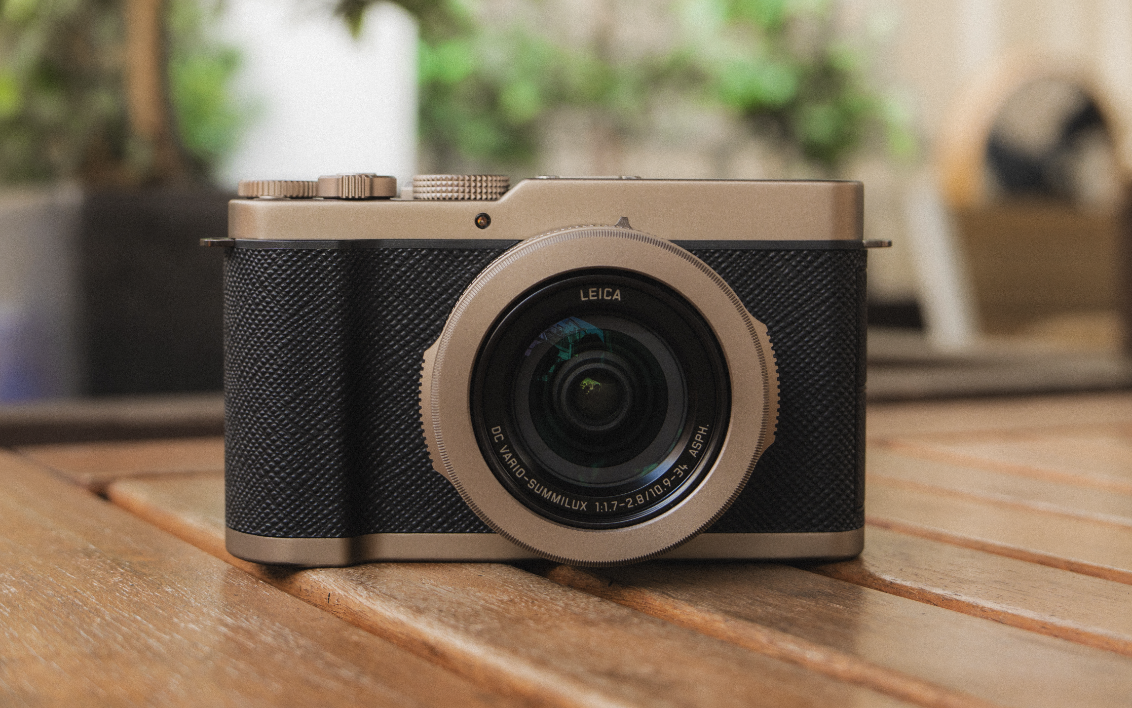 The New Lumix L10 Might Be Lumix’s Best Looking Camera Yet!