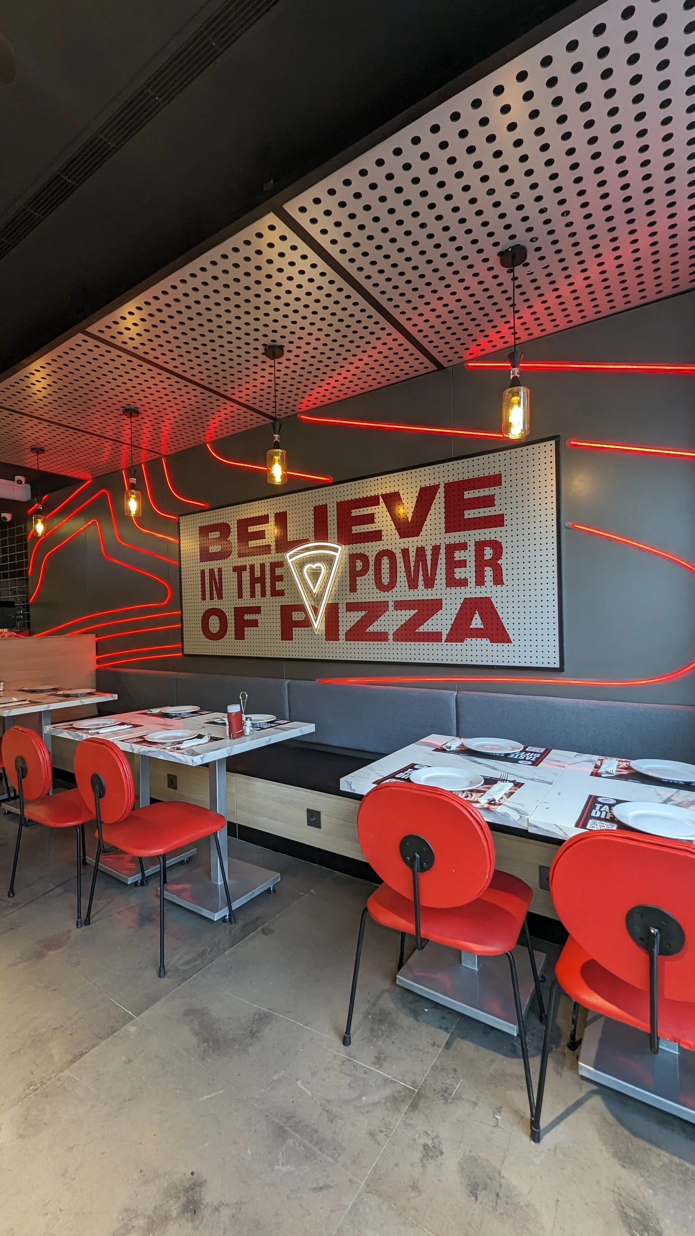 Pizza Hut — Resto Group