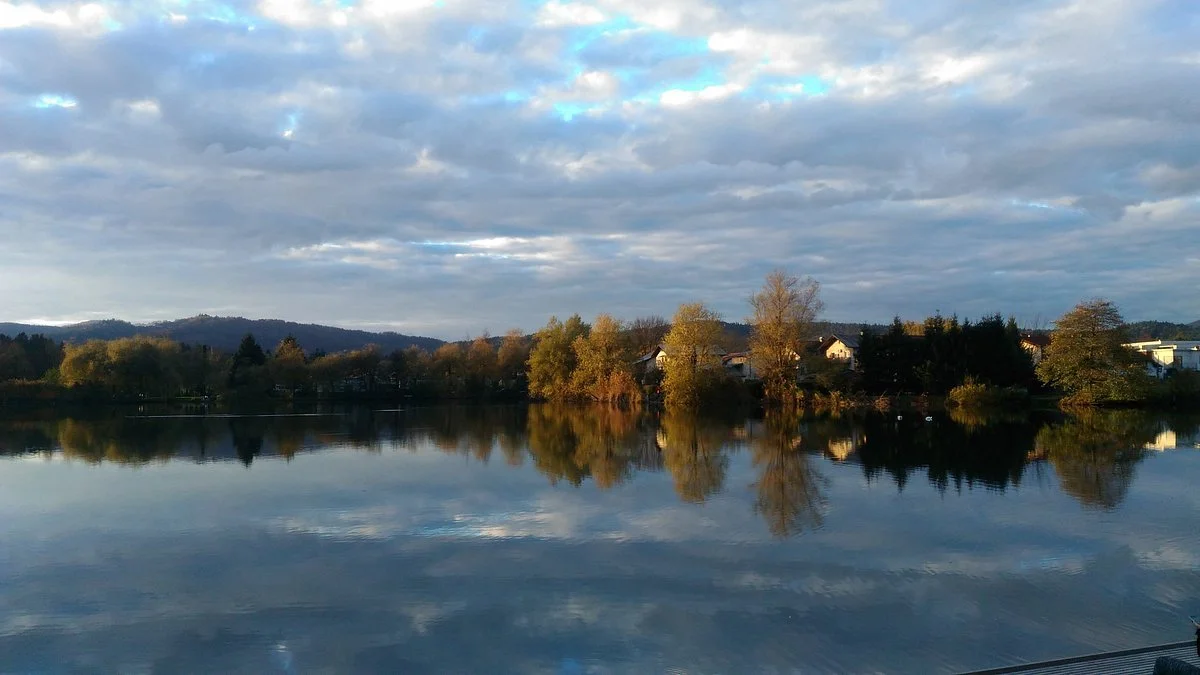Koseze Pond