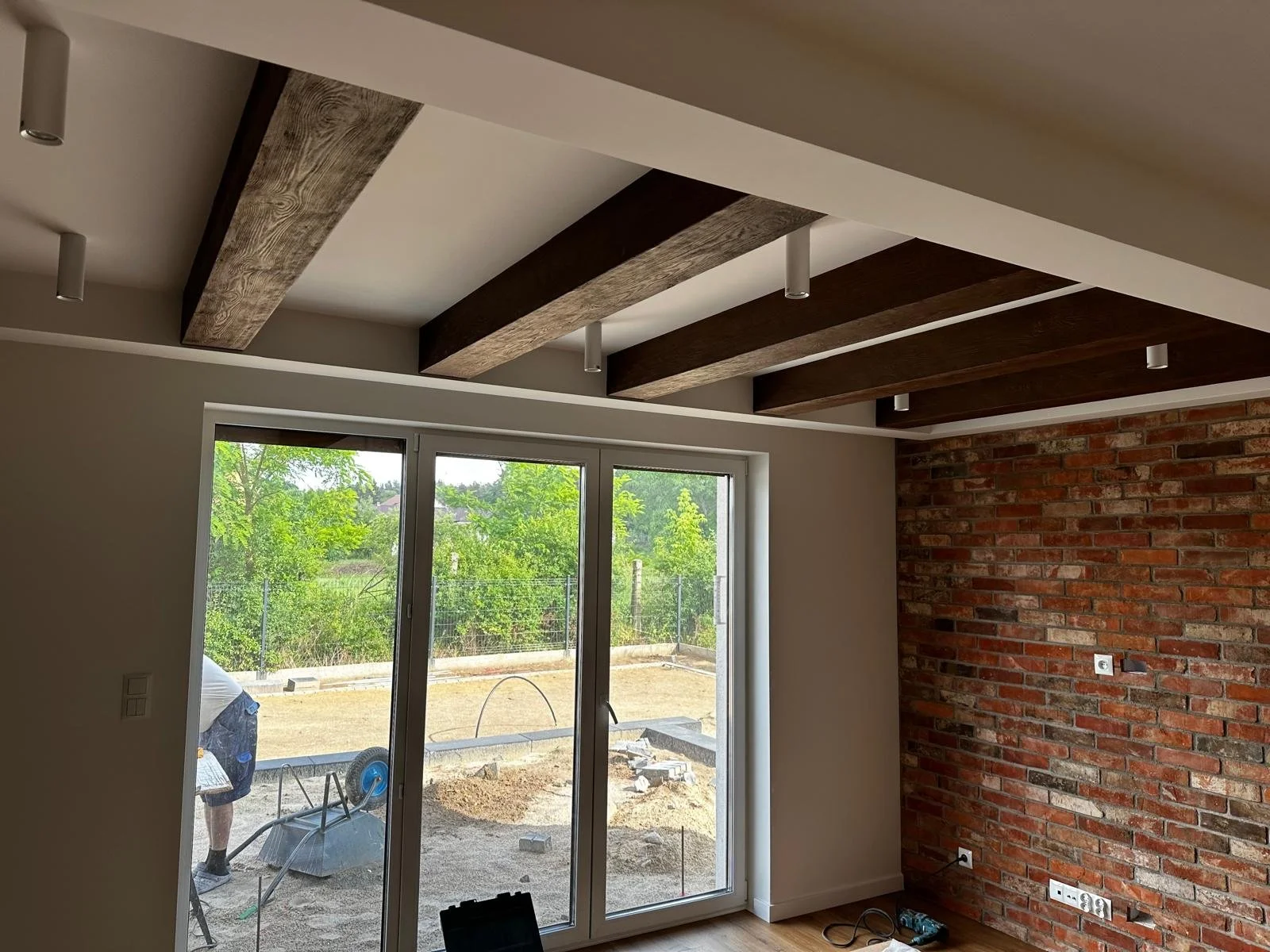 Zdjęcie WhatsApp 2025-07-24 o 21.45.30_aa6a3e85.jpg