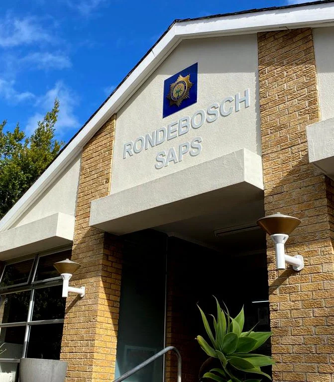 Rondebosch_saps.jpg