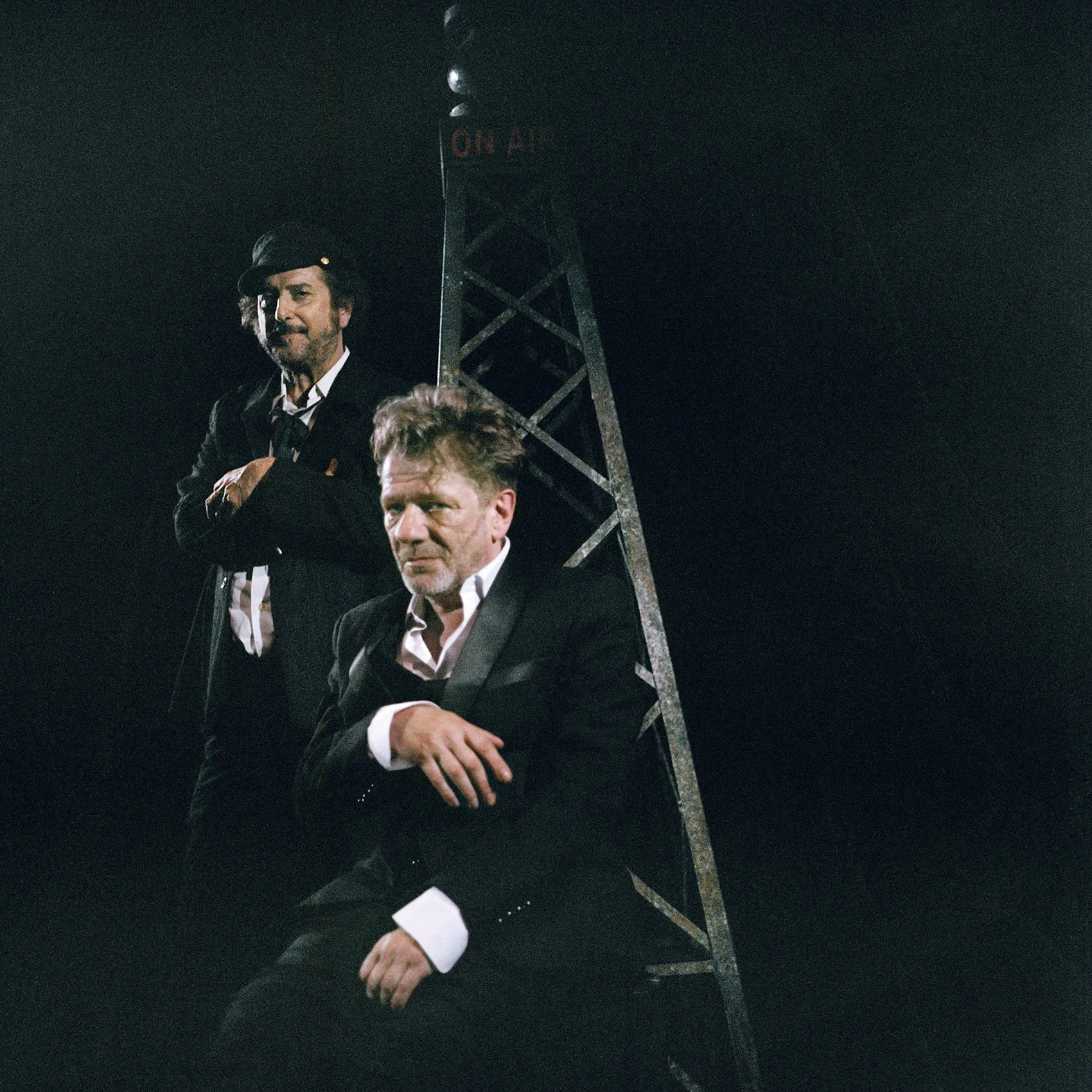 Vinicio Capossela and Pierpaolo Capovilla.jpg