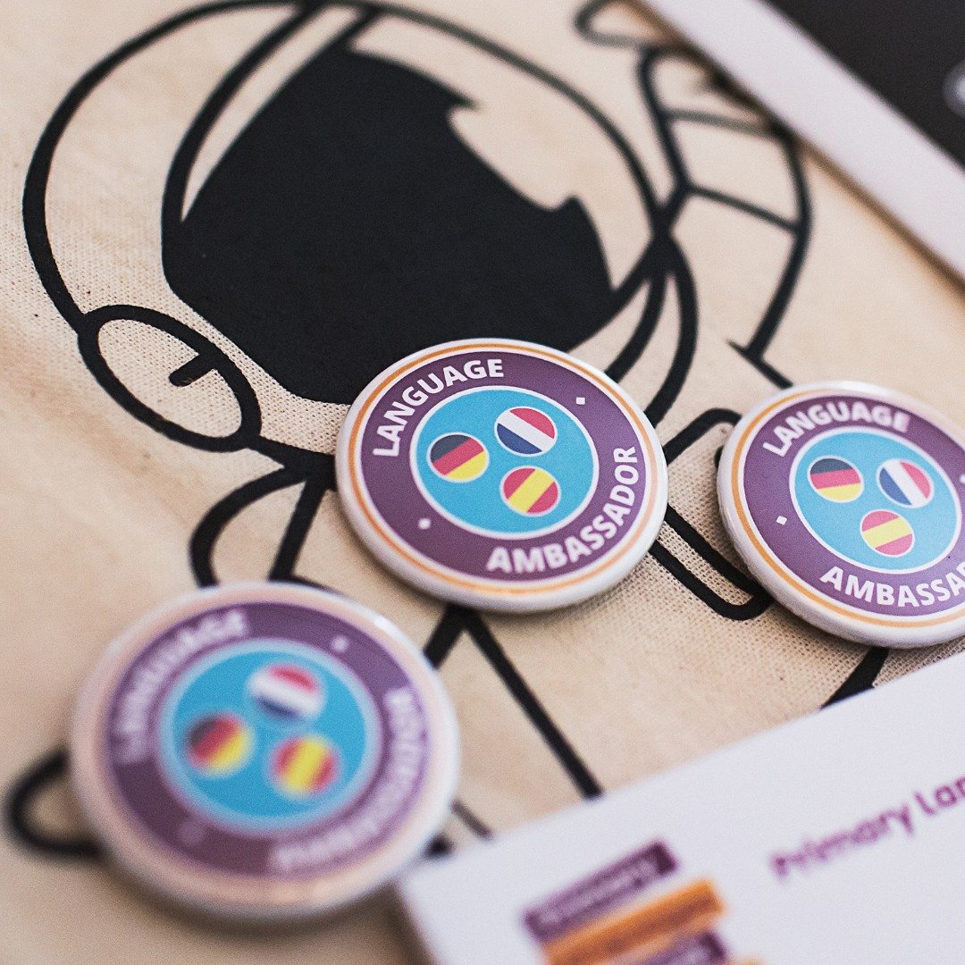 badge_03.jpg