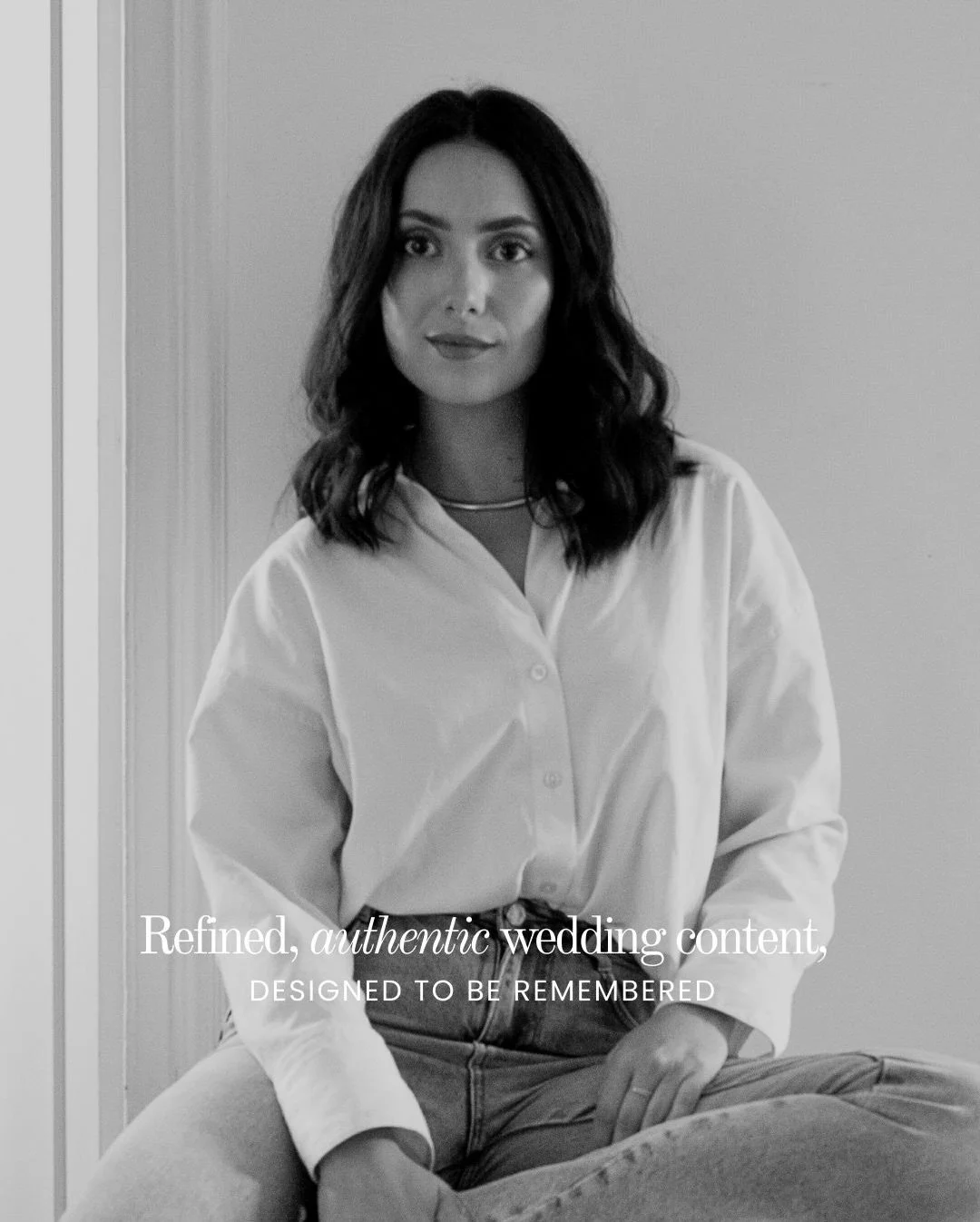 I&rsquo;m Sarah, wedding content creator capturing destination weddings with a refined and authentic approach.

From the early moments of preparation to the final celebrations, I follow your day with discretion, capturing it as it unfolds.I capture e