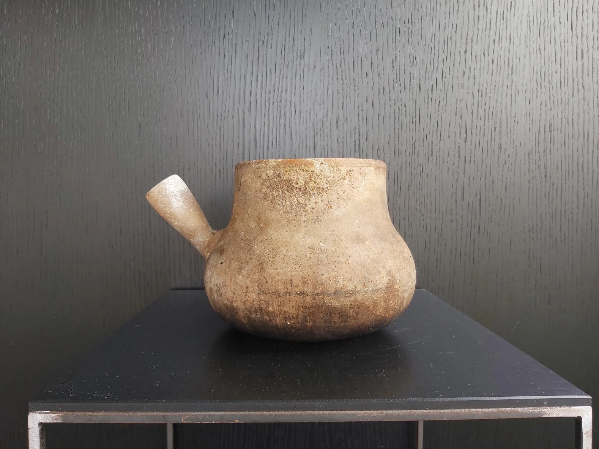 Art 28 : Prachtige oude franse aardwerken (kook / vuur) pot met handvat VALLAURIS