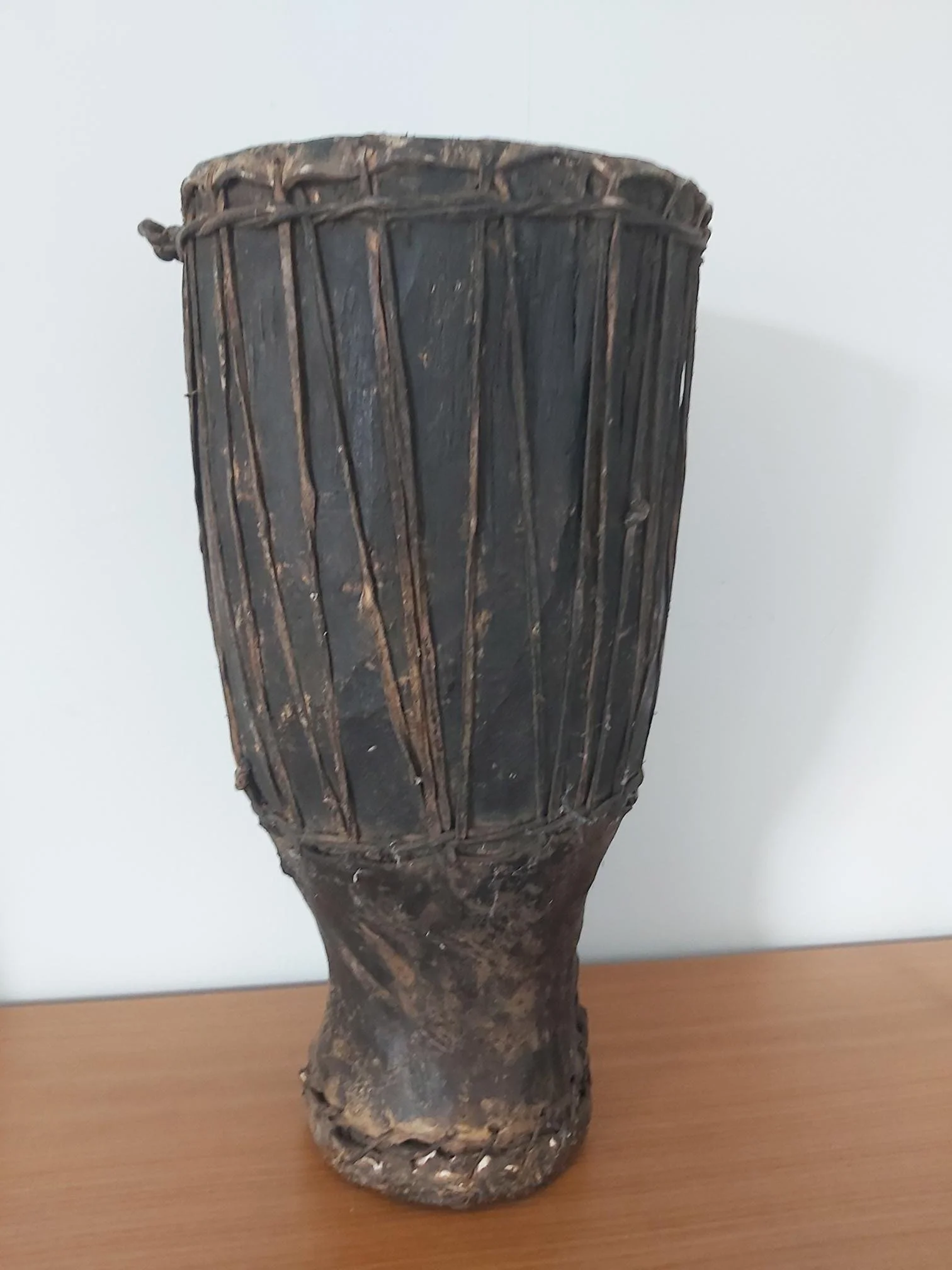 Art 12 : Prachtige oude afrikaanse tamtam, drum