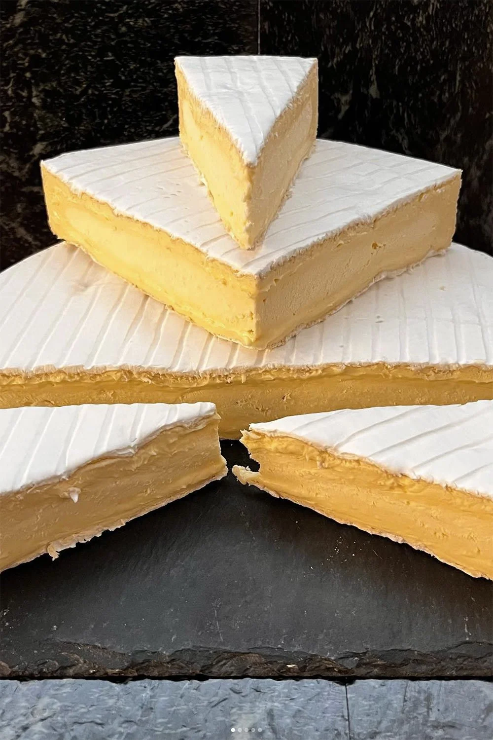 Abaty-welsh-soft-cheese.jpg
