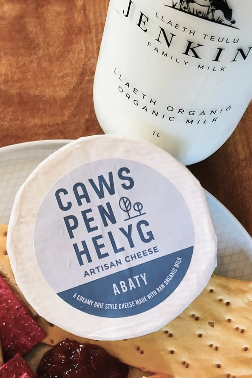 Abaty-brie-style-welsh-cheese-jenkins-milk.jpg