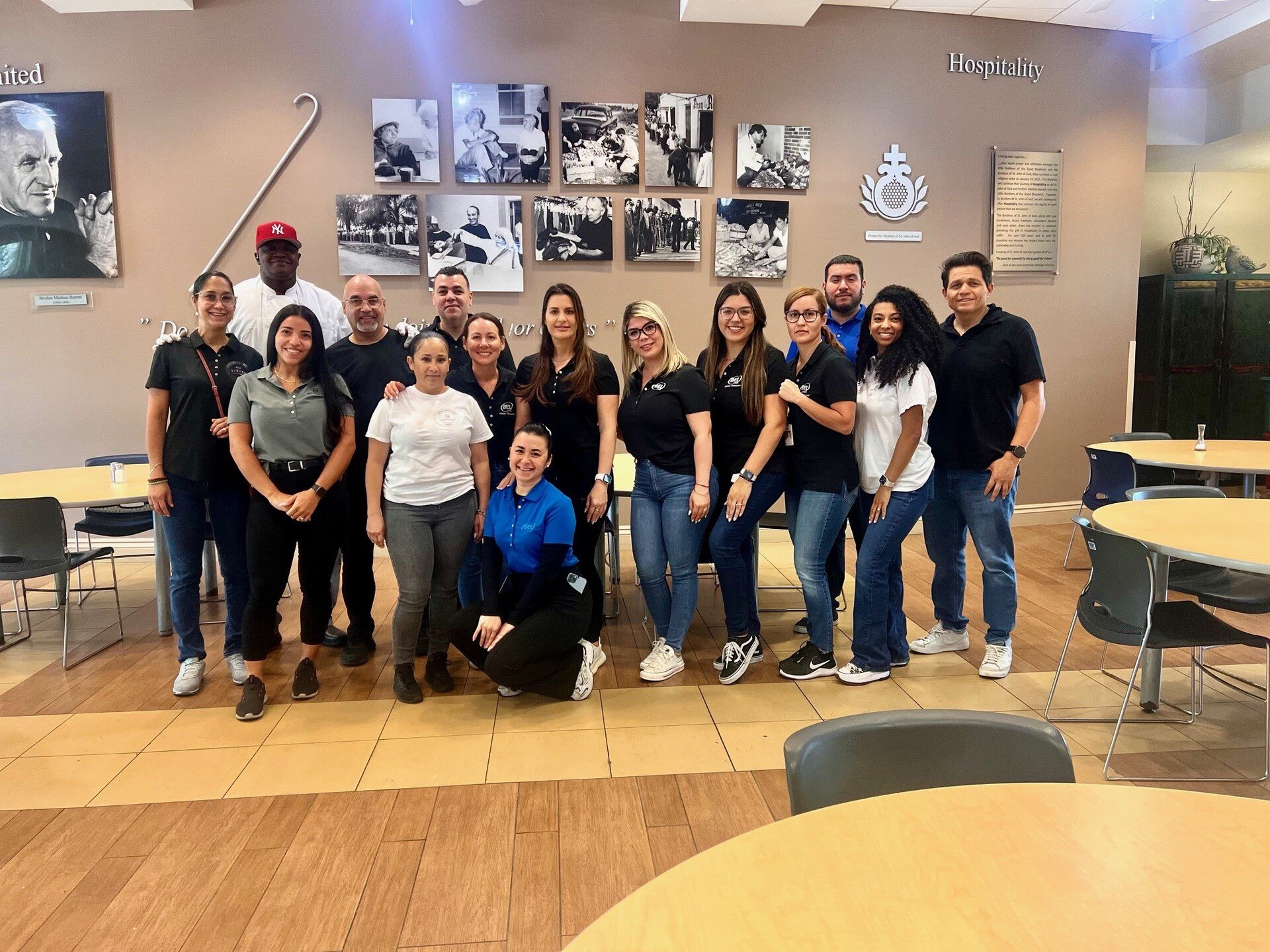 Our team recently collaborated with @camillus_house to provide lunch for the homeless in our community. We're immensely grateful for the opportunity to serve and make a positive impact. A huge thank you to Camillus House for their incredible work and