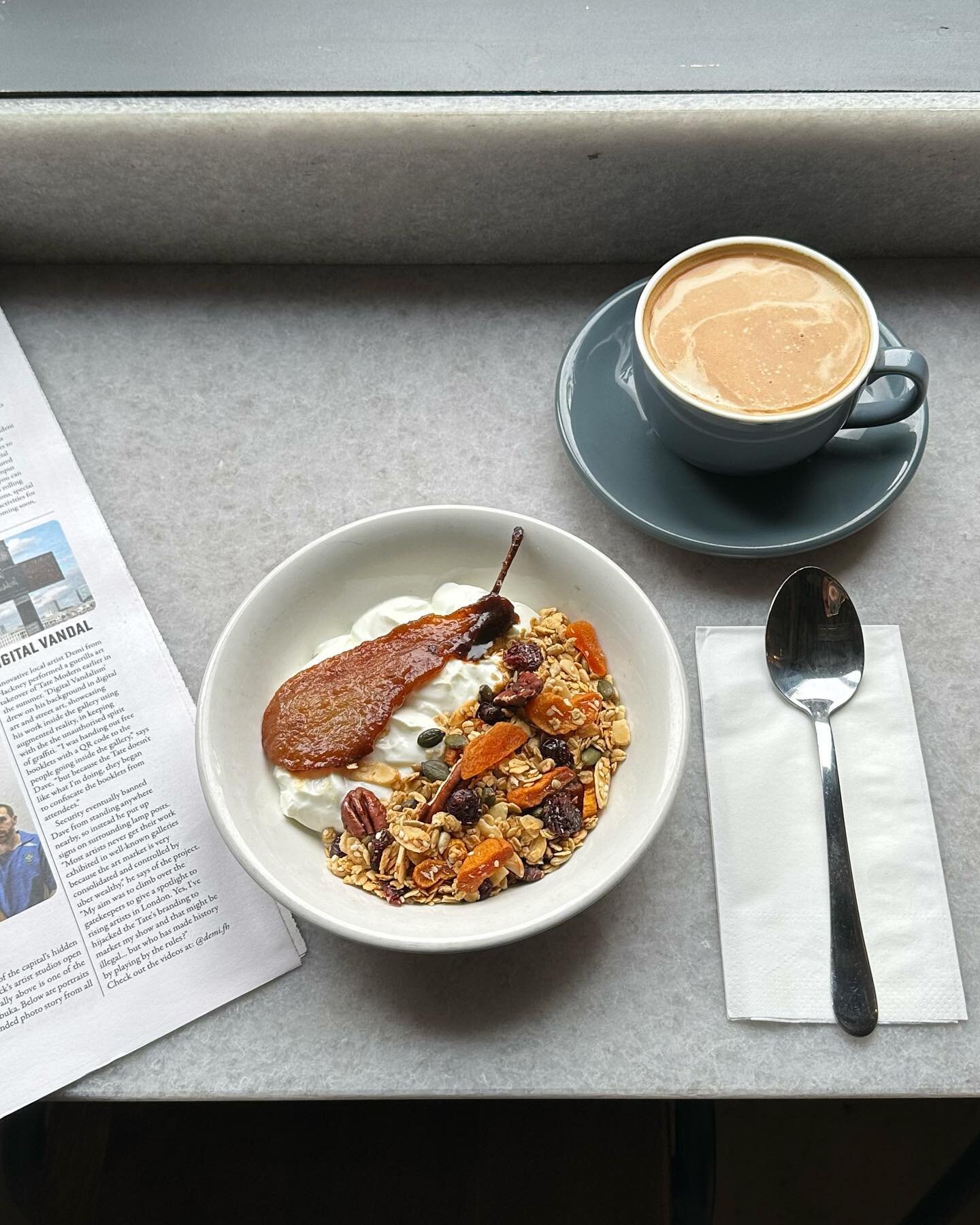 Breakfast: Homemade Granola, Baked Pear &amp; Greek yogurt ☕️

#hackneywick #breakfast #goodmorning