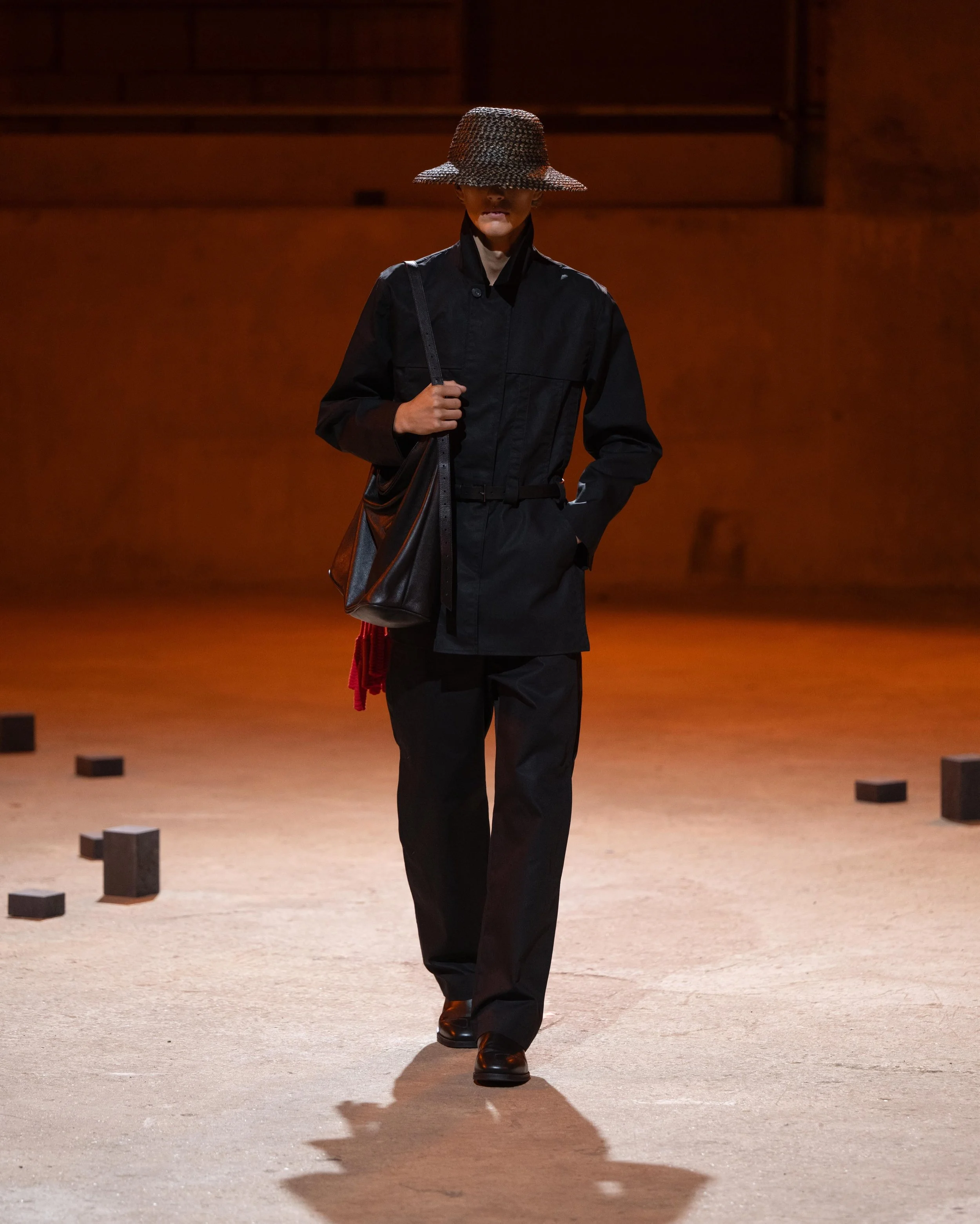 @_j.l_a.l_ SPRING/SUMMER 2027

&ldquo;M&Ouml;BIUS&rdquo;

For Spring/Summer 2027, J.L-A.L returns to their hometown for a debut London Fashion Week presentation. No longer emerging, the brand&rsquo;s 9th season acknowledges its adolescence with &lsqu