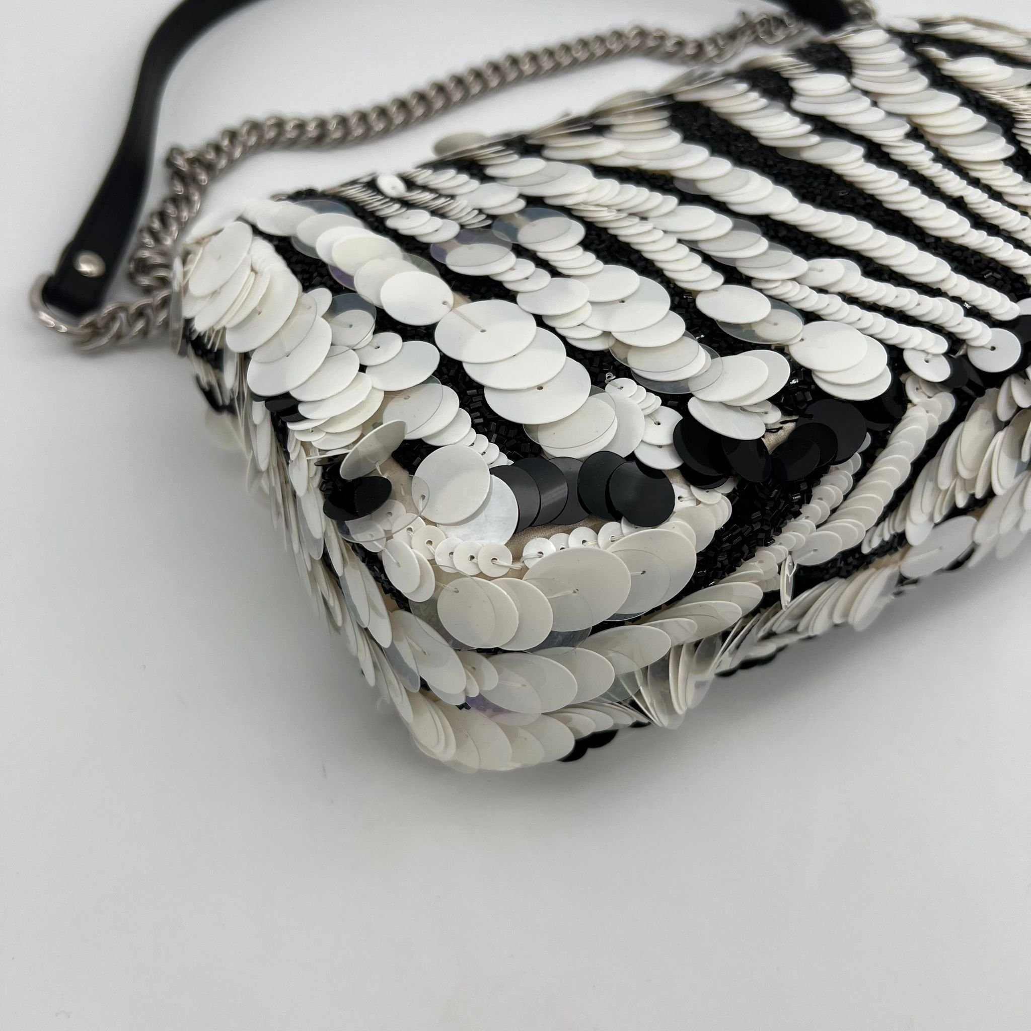 Gucci GG Marmont 2.0 Flap Bag Zebra Sequin Embellished Satin corner