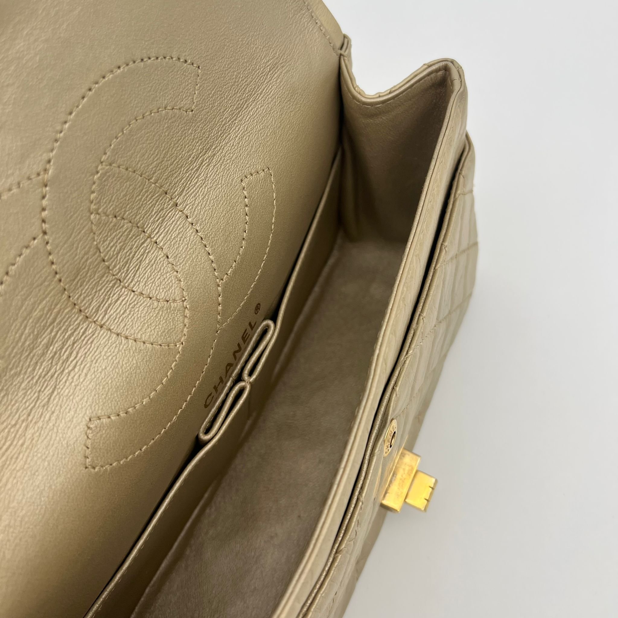 Chanel Reissue 2.55 Double Flap Bag Small 225 Gold with Gold Hardware interior