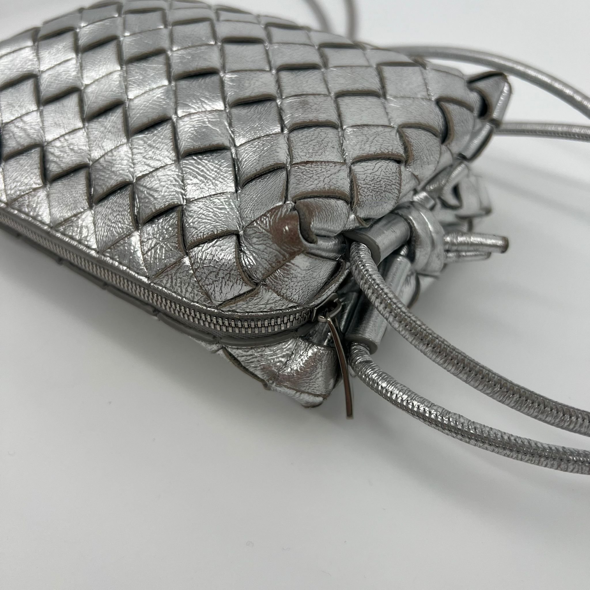 Bottega Veneta Mini Loop Bag In Silver corner