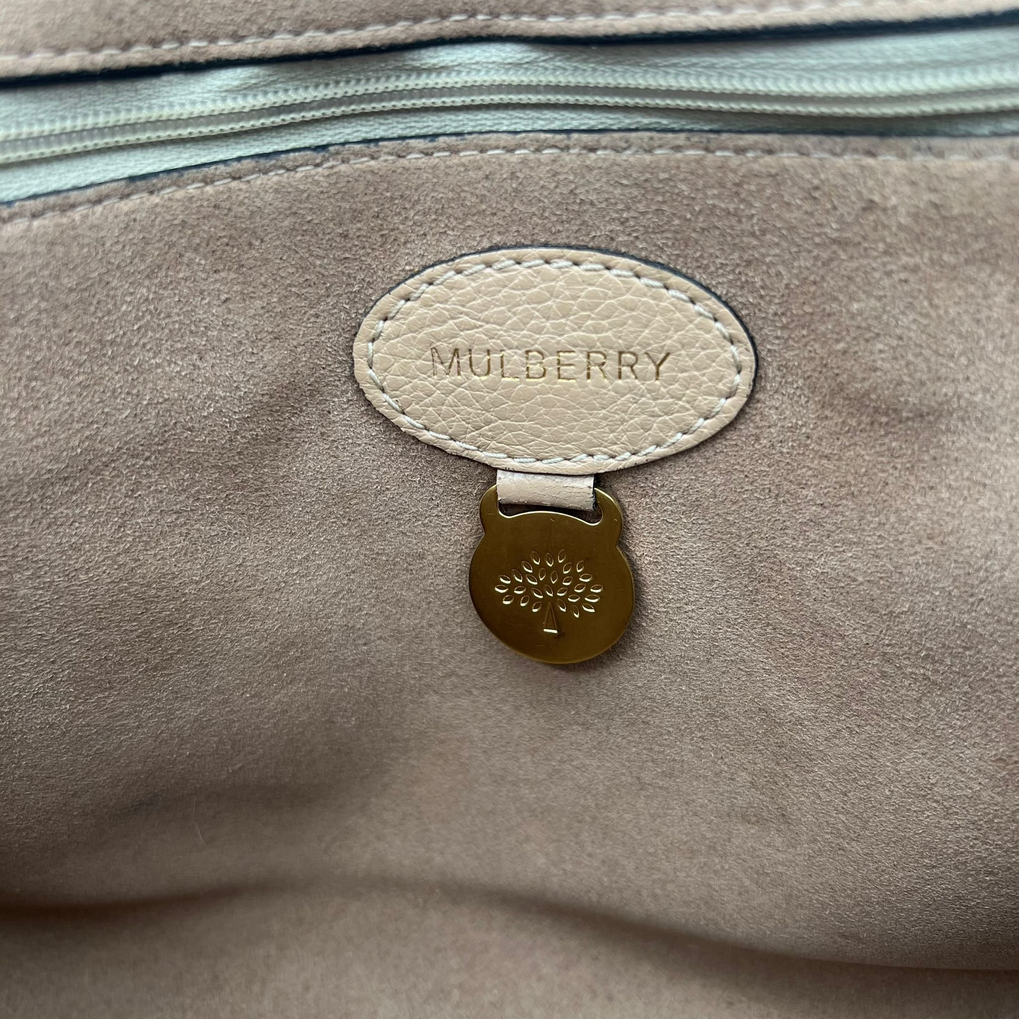 Mulberry Medium Lily in Rosewater Grained Leather and Gold Hardware label