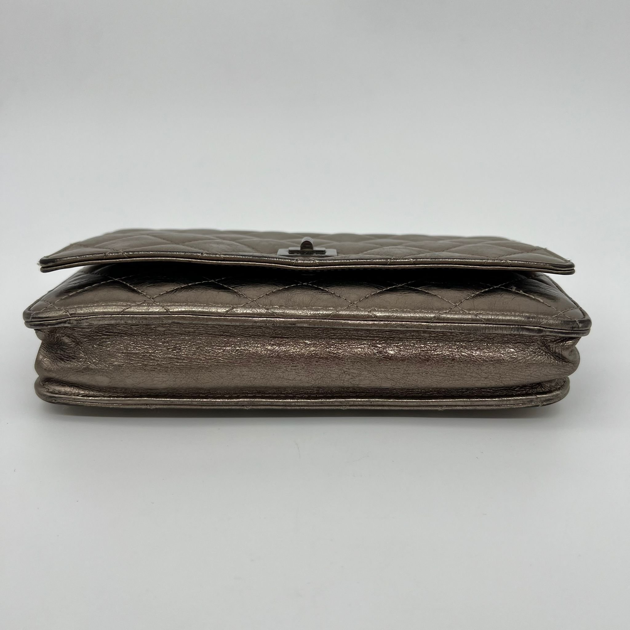 Chanel Reissue 2.55 Wallet on Chain Bag in Quilted Metallic Gold bottom
