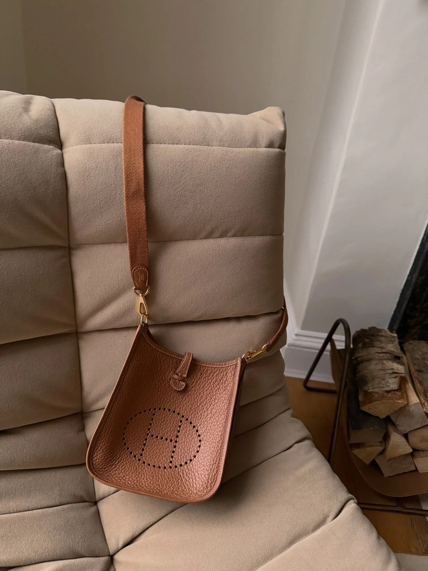 Newest arrivals 👜 

Dropping on our website today 👀 

Please note, we&rsquo;re not affiliated or associated with the brands we sell.