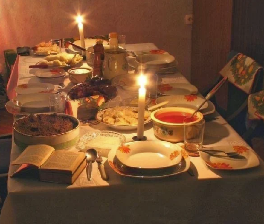 It's Still Christmas in the East!