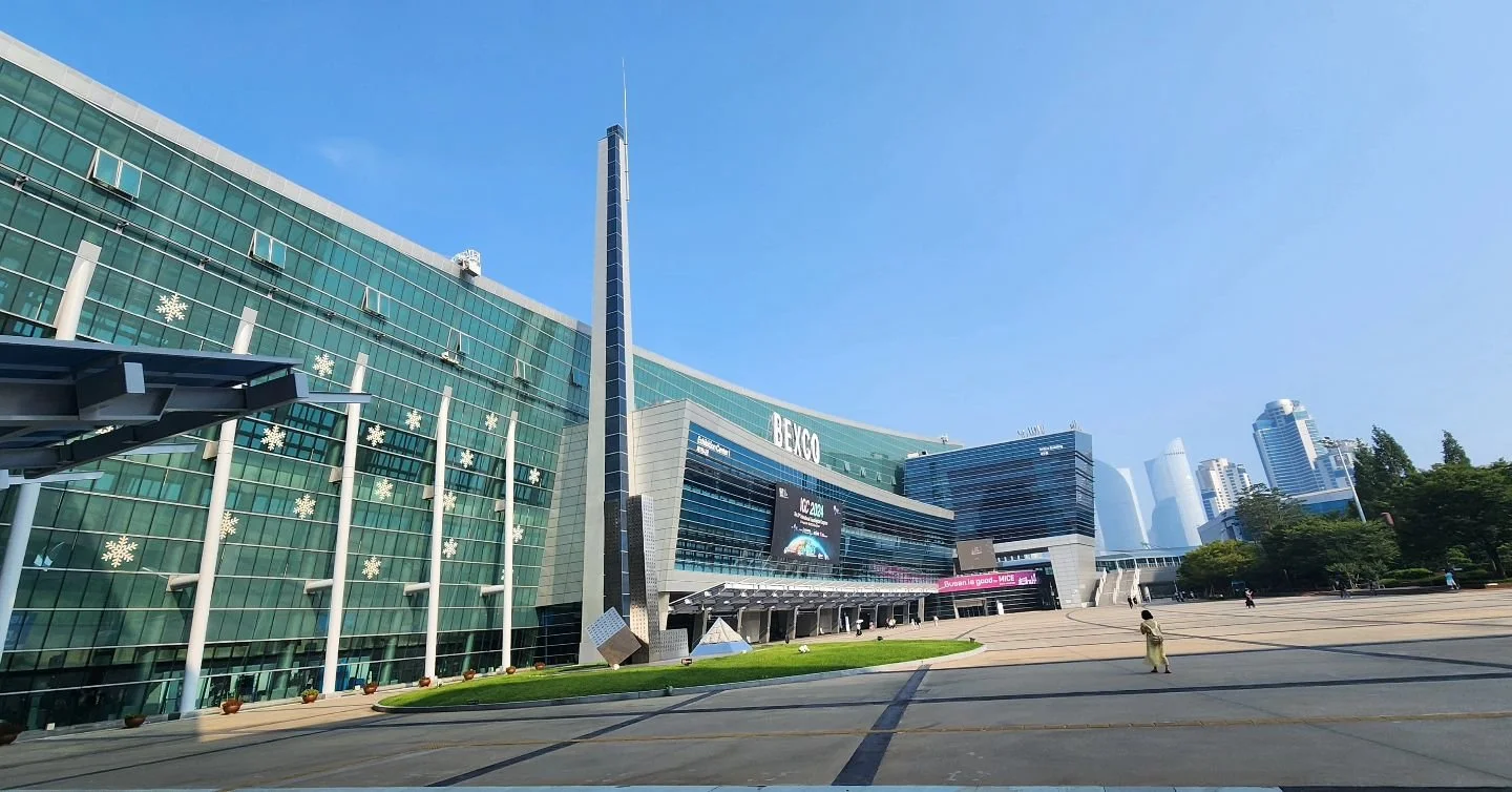 Hello everyone!

Greetings from Busan! We&rsquo;re a little late with this update, but we&rsquo;ve been busy kicking off our adventure at the International Geological Congress at BEXCO, and it&rsquo;s been an incredible experience so far. From setti