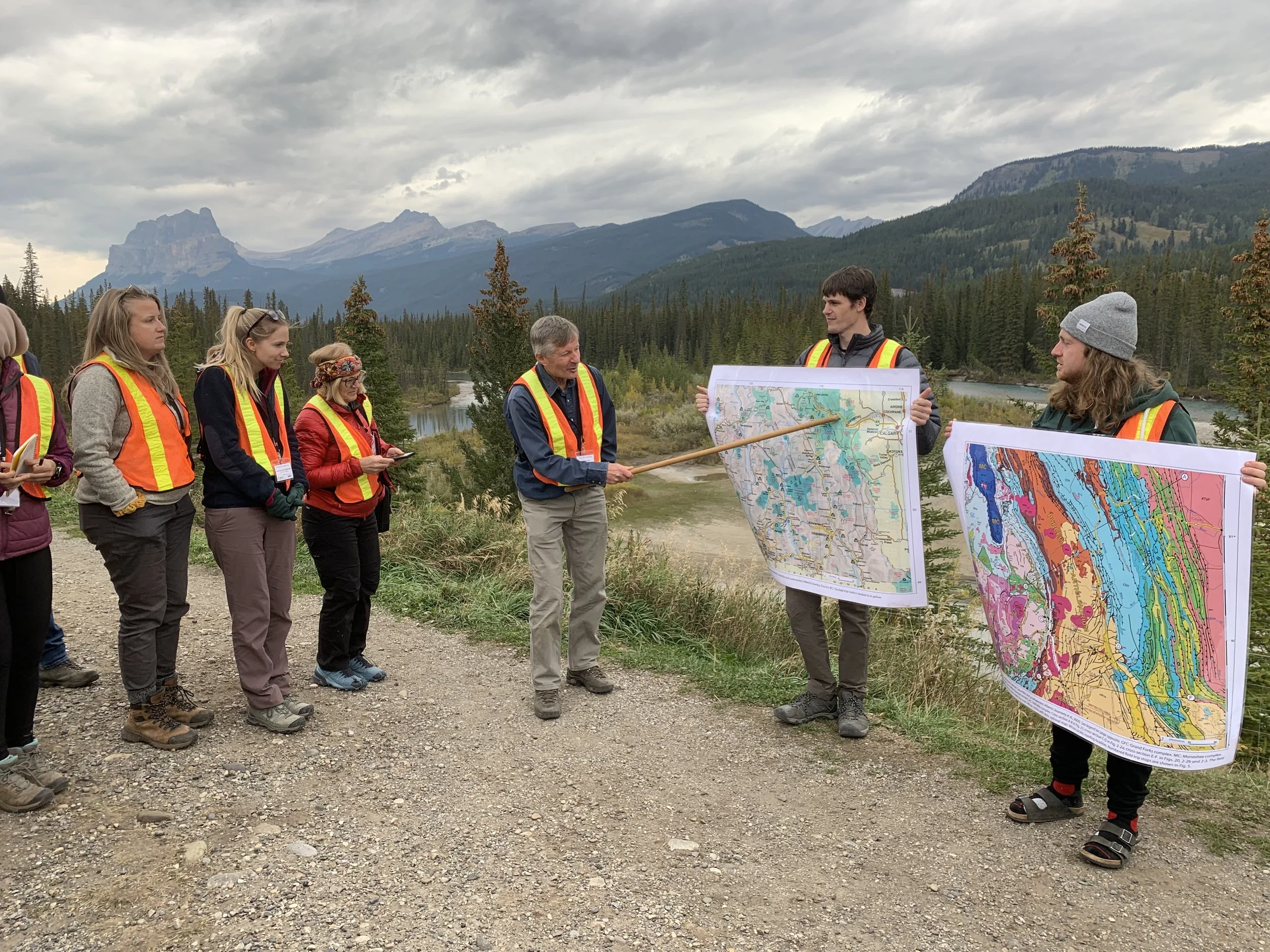 Castle Mountain Geological Stop
