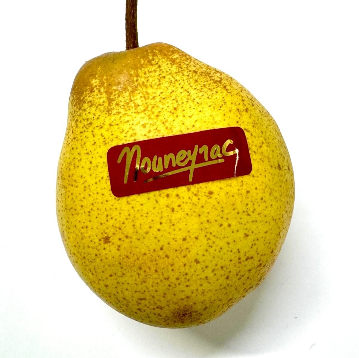 Pass&eacute; Crassane Pear fresh in. A deliciously complex flavour with floral, fruity sweet and tangy notes. 
The pears are waxed tipped to preserve freshness during storage. 

Delicious winter fruits in stock to keep you going through this cold Jan