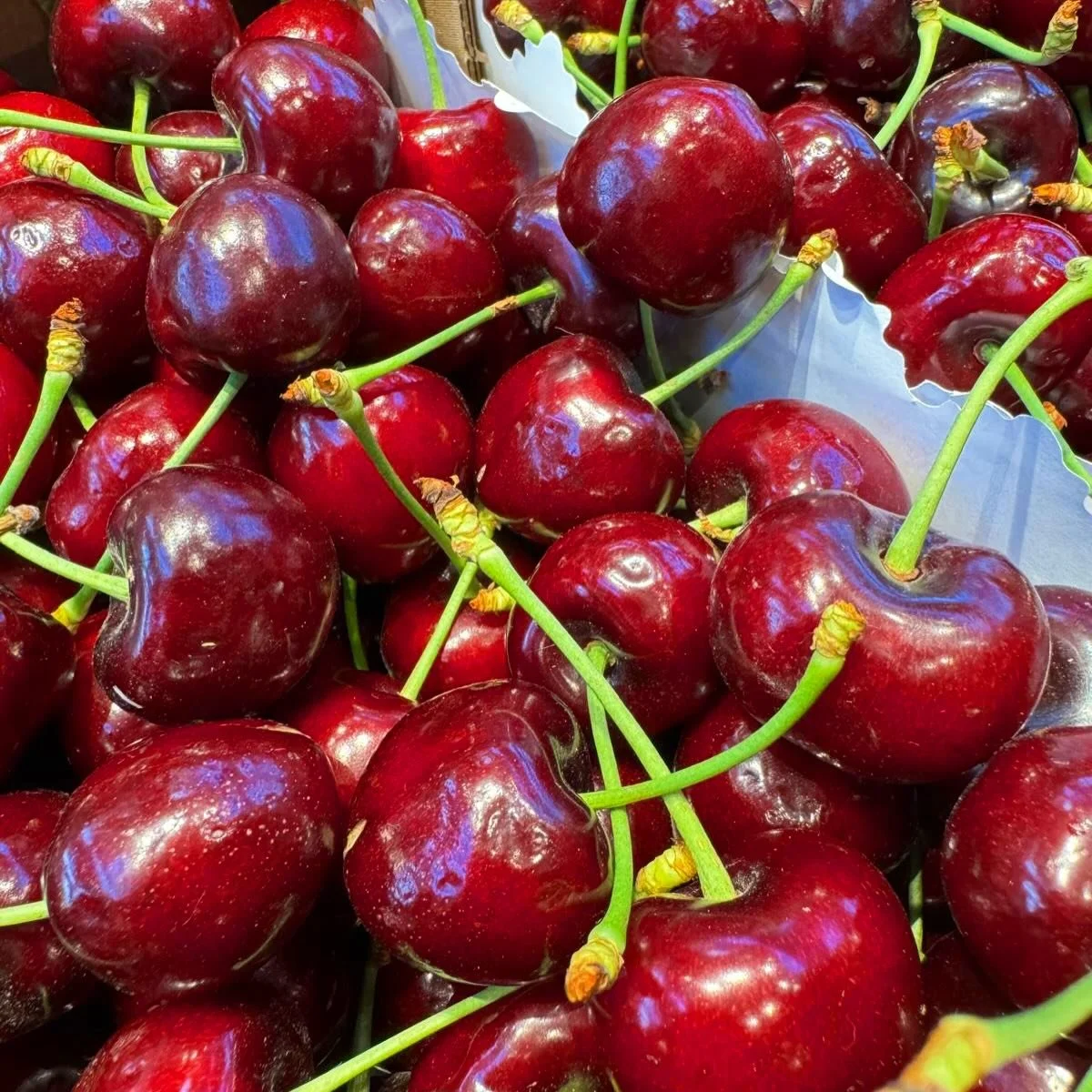 We really are in cherry season here at The French Garden 🍒🇫🇷🇬🇧

#cherryseason #juicy #londonfoodie #michelinstar