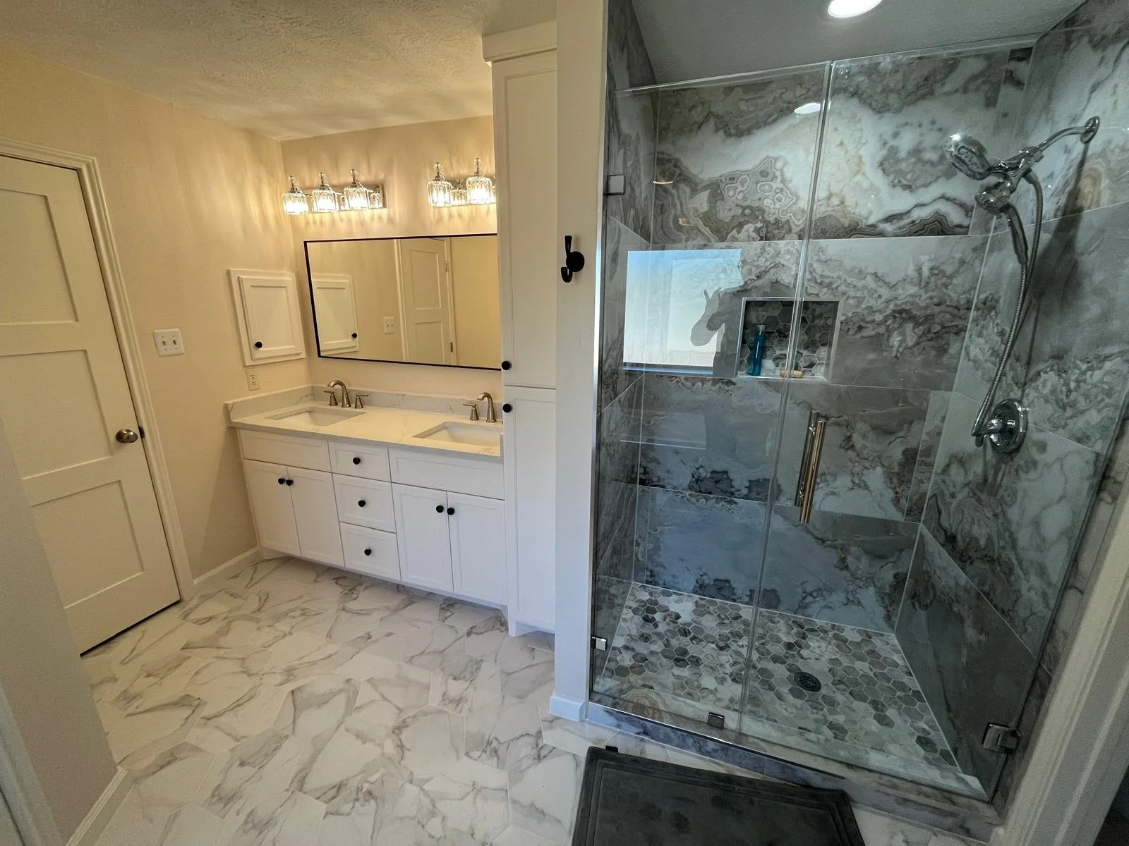 Smith Bathroom.jpg