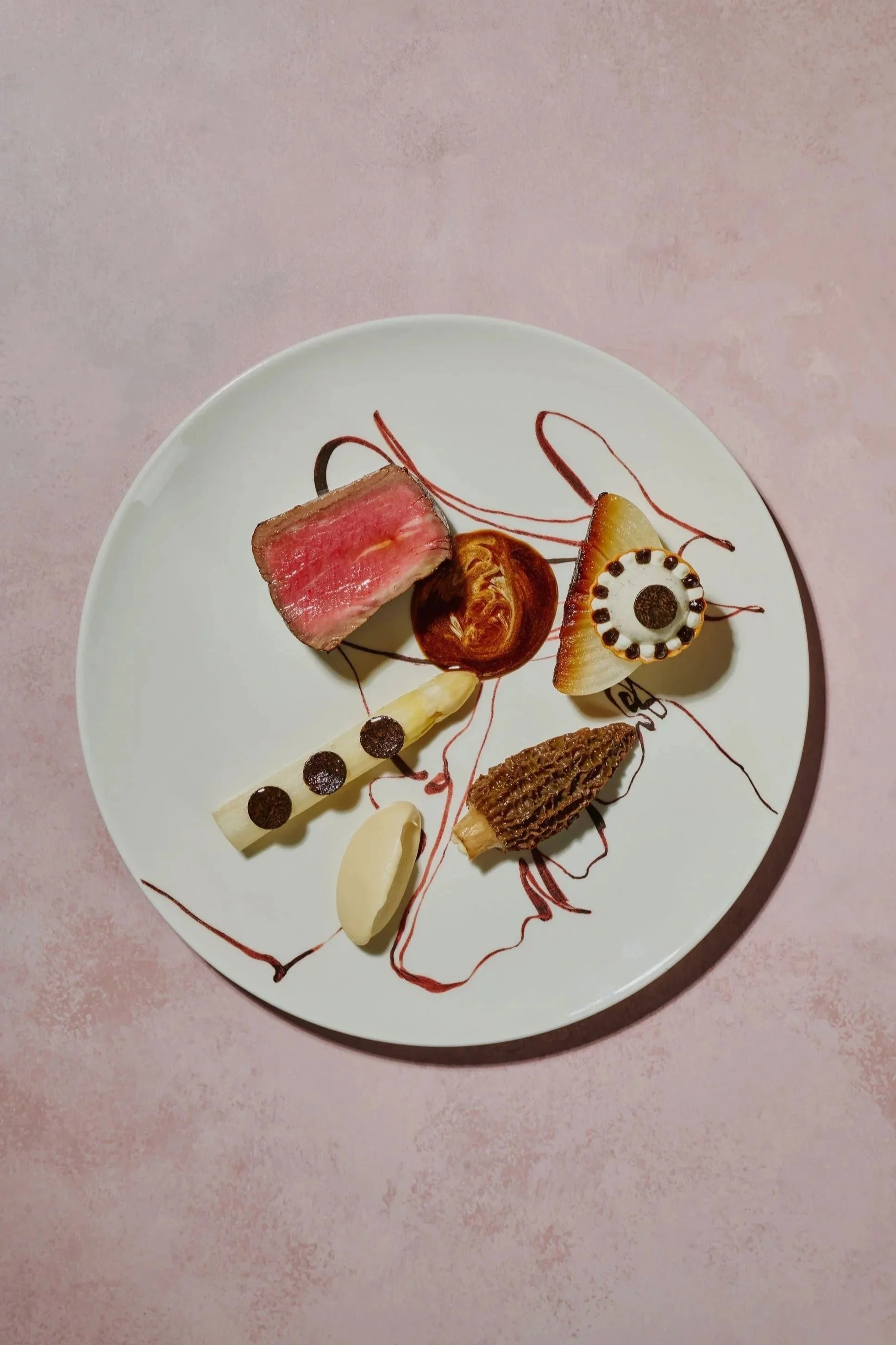 Aged%2Bbeef%2Bfillet%252C%2Btruffle%2Bcream%2Bsphere%2Btartlet%252C%2Bcaramelised%2Bonions%252C%2Bwhite%2Basparagus%252C%2Bstuffed%2BMorel%252C%2Bonion%2B%2526%2Bhorseradish%2Bpuree%252C%2Bbeef%2B%2526%2Bcream%2Bsauce.jpg